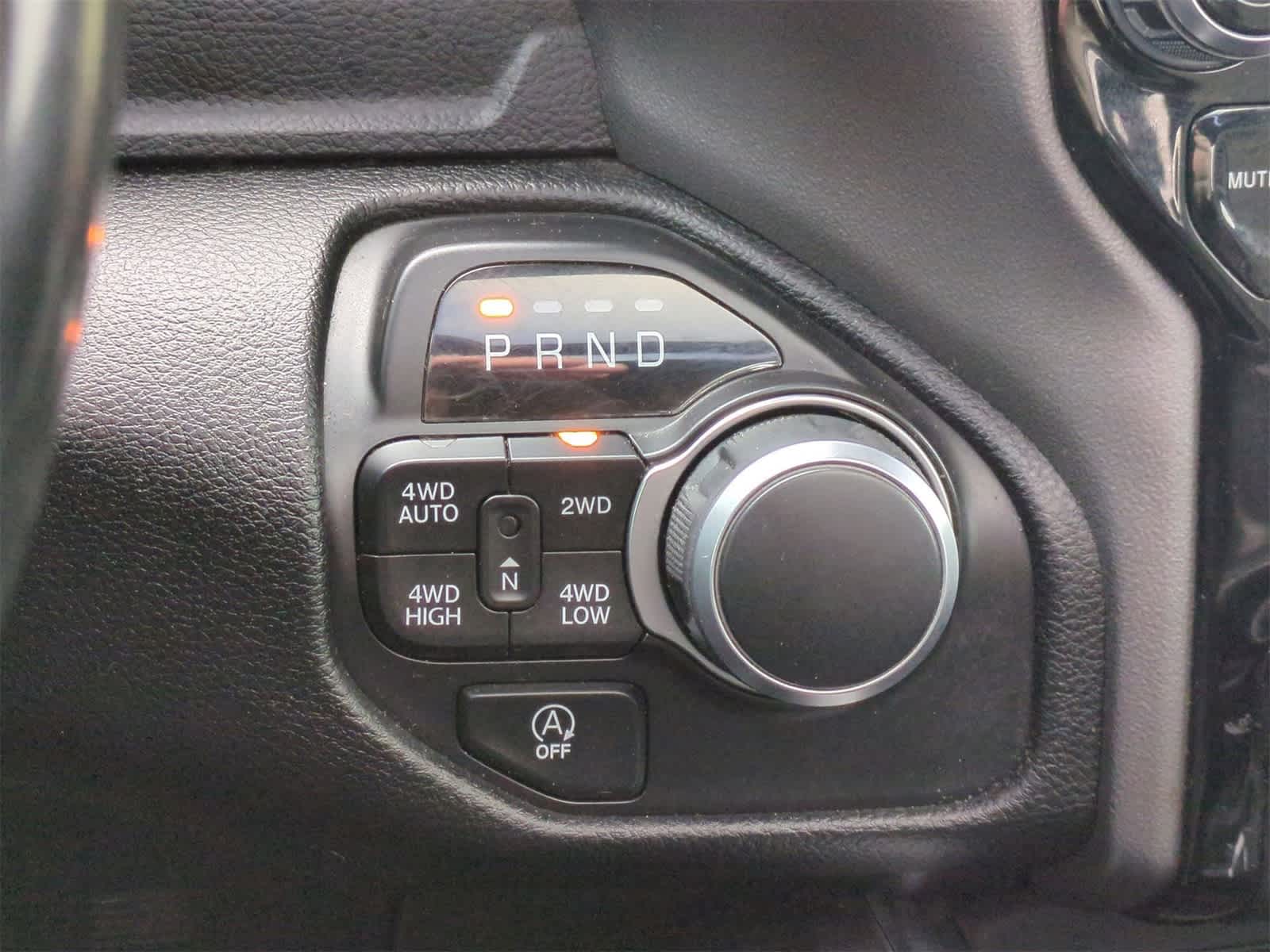 Thumbnail: 2021 RAM 1500 - 32