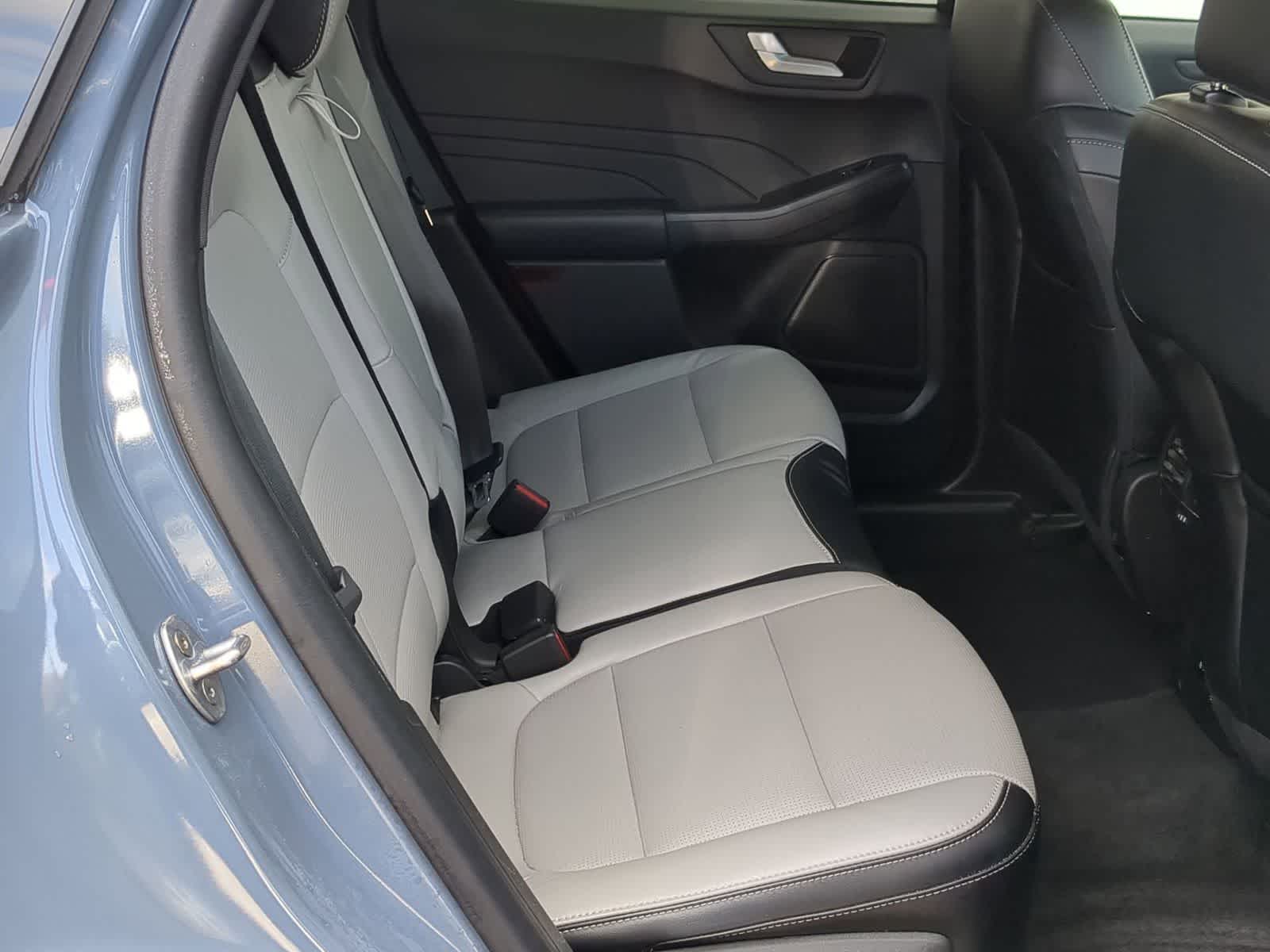 Thumbnail: 2023 Ford Escape - 20