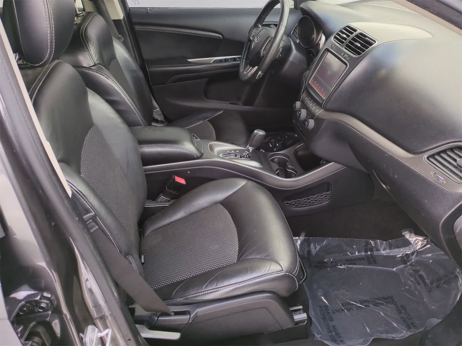 Thumbnail: 2015 Dodge Journey - 21