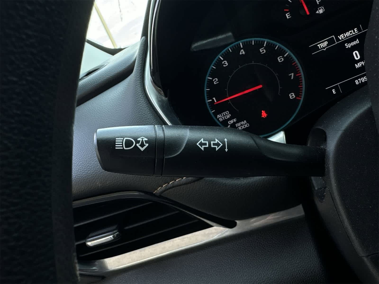 Thumbnail: 2019 Chevrolet Traverse - 27