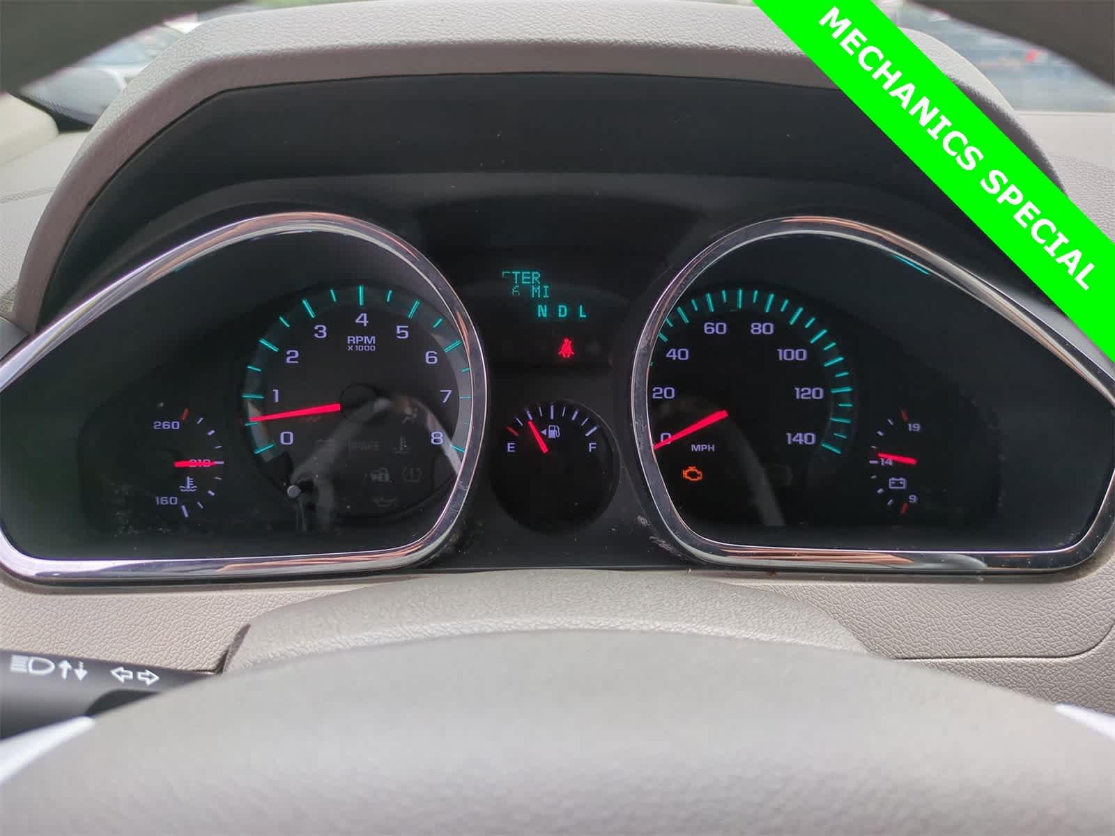 Thumbnail: 2011 Chevrolet Traverse - 25