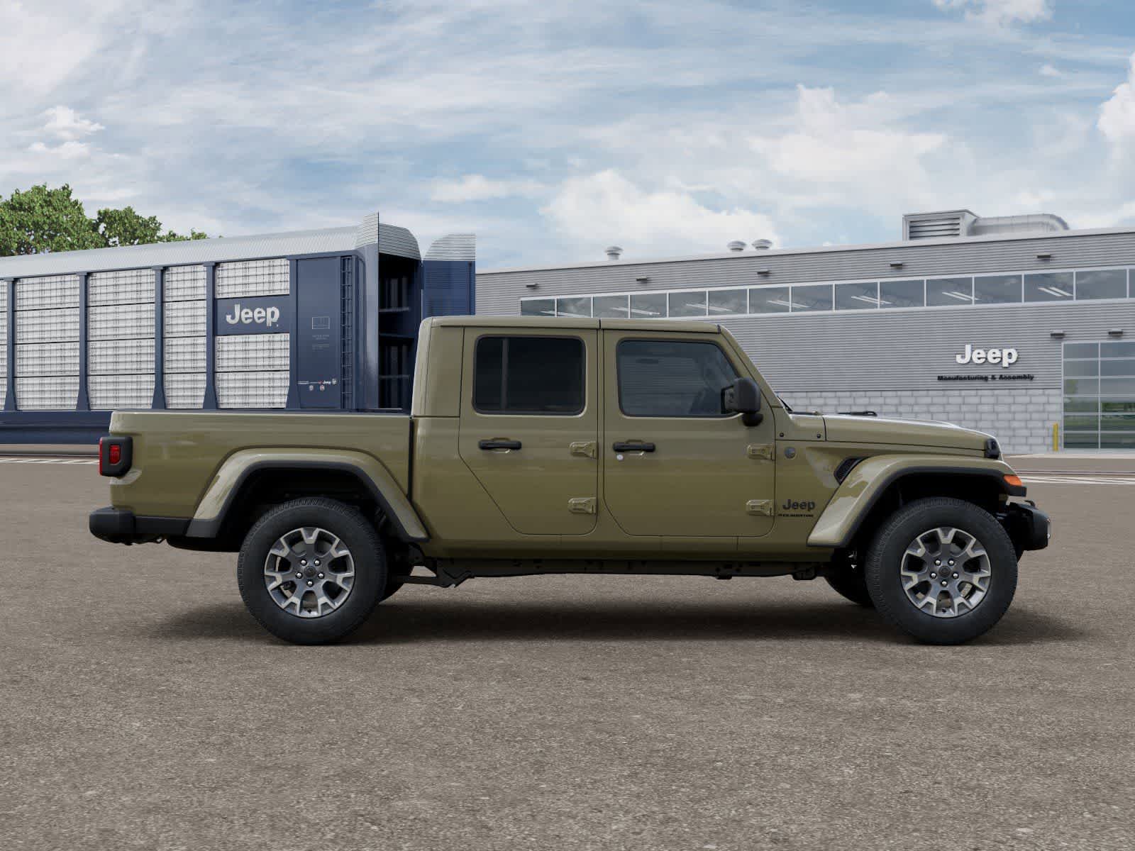 Thumbnail: 2026 Jeep Gladiator - 21