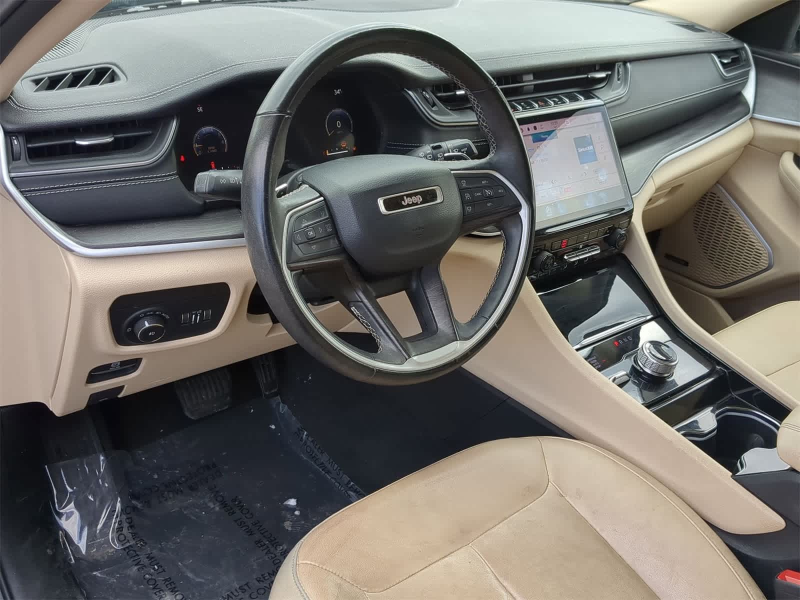 Thumbnail: 2022 Jeep Grand Cherokee L - 10