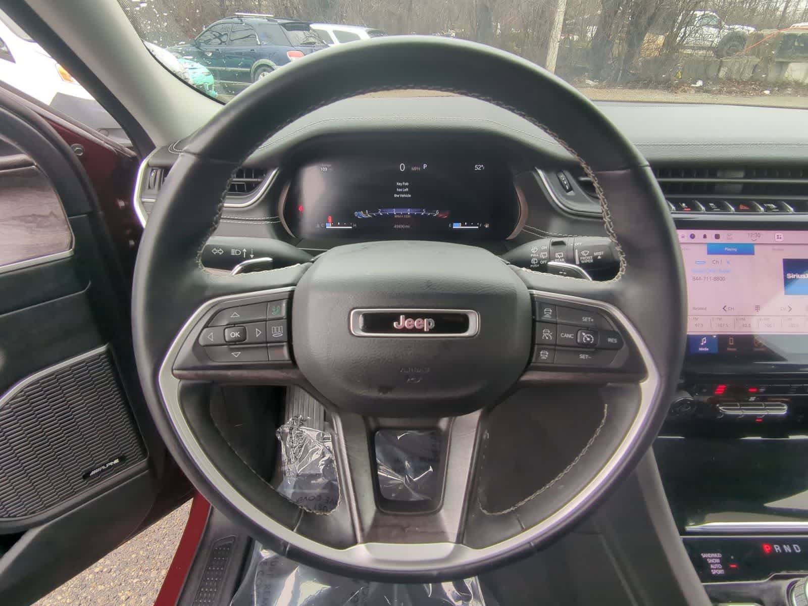 Thumbnail: 2022 Jeep Grand Cherokee L - 22