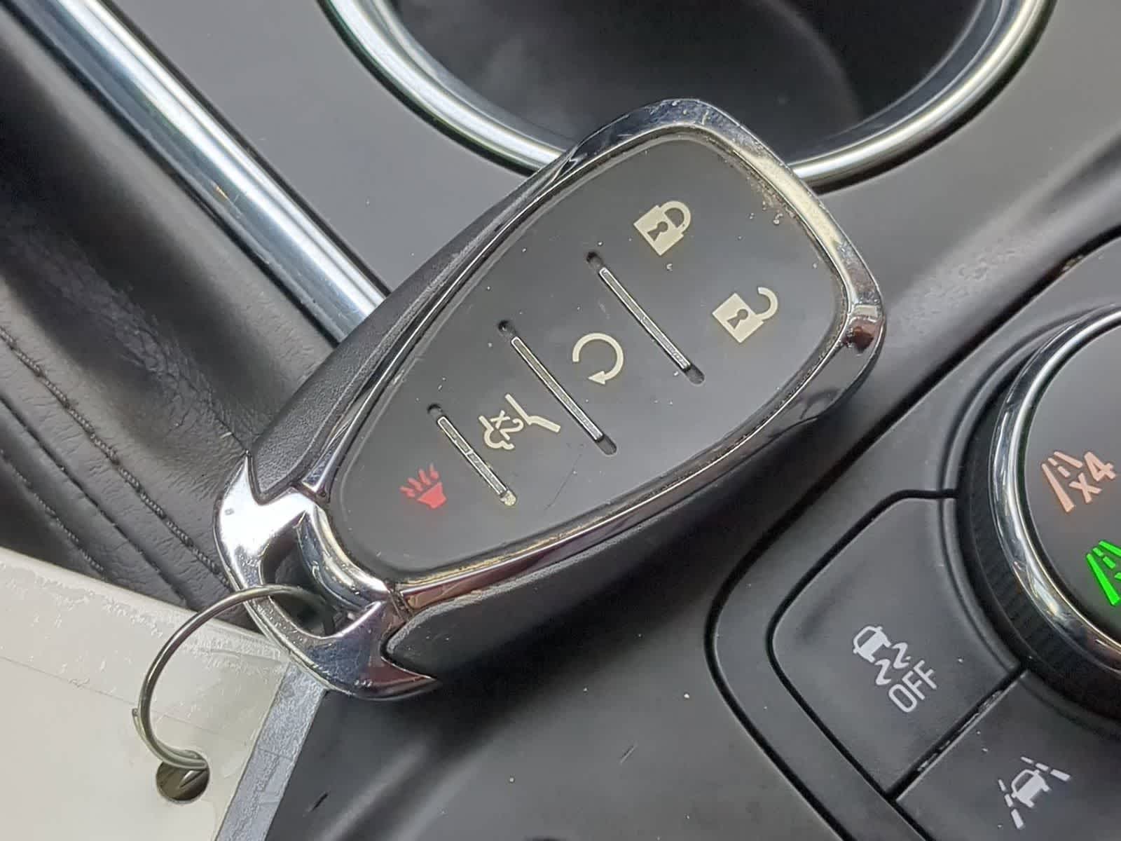 Thumbnail: 2018 Chevrolet Traverse - 33