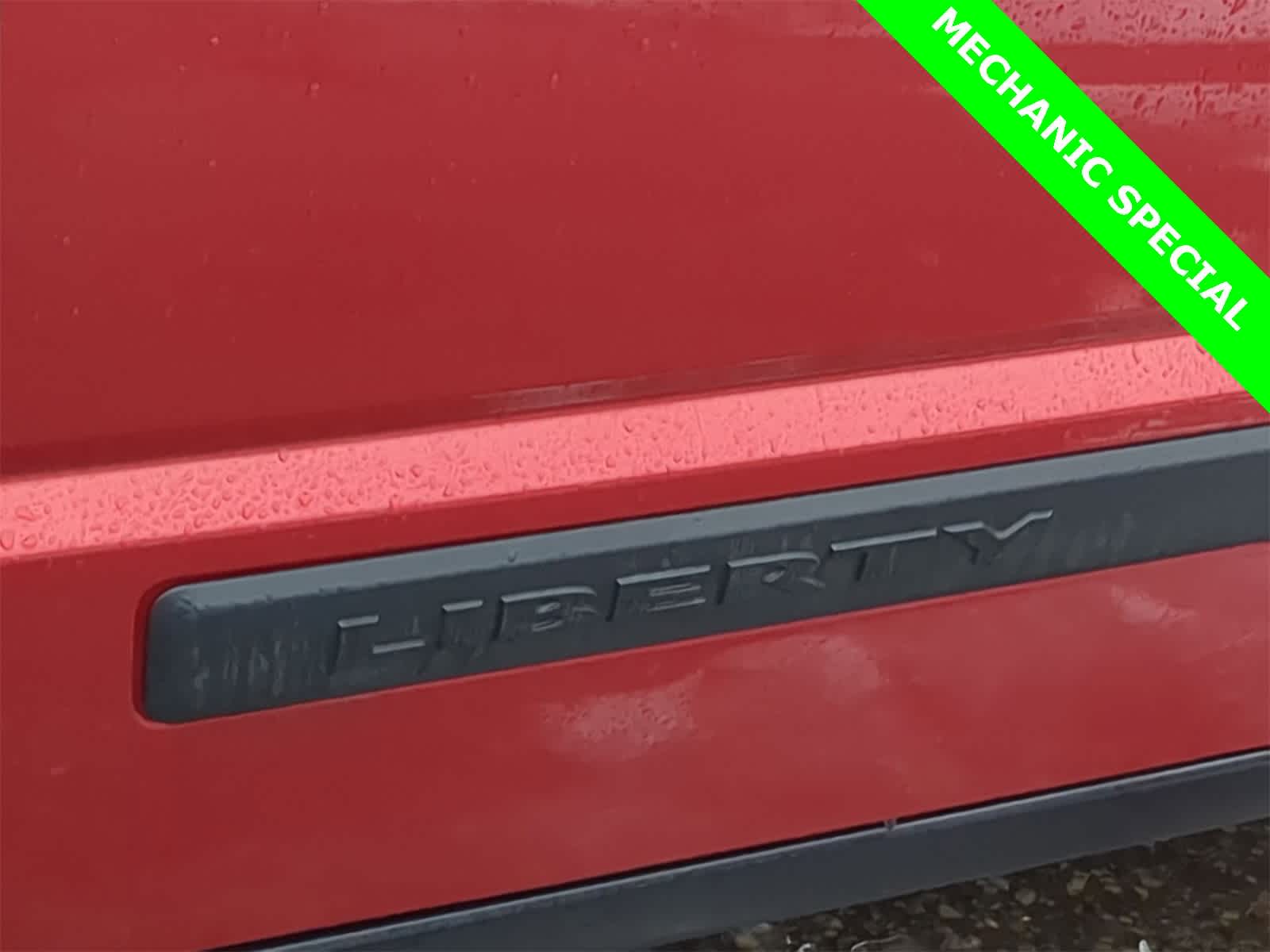 Thumbnail: 2010 Jeep Liberty - 20