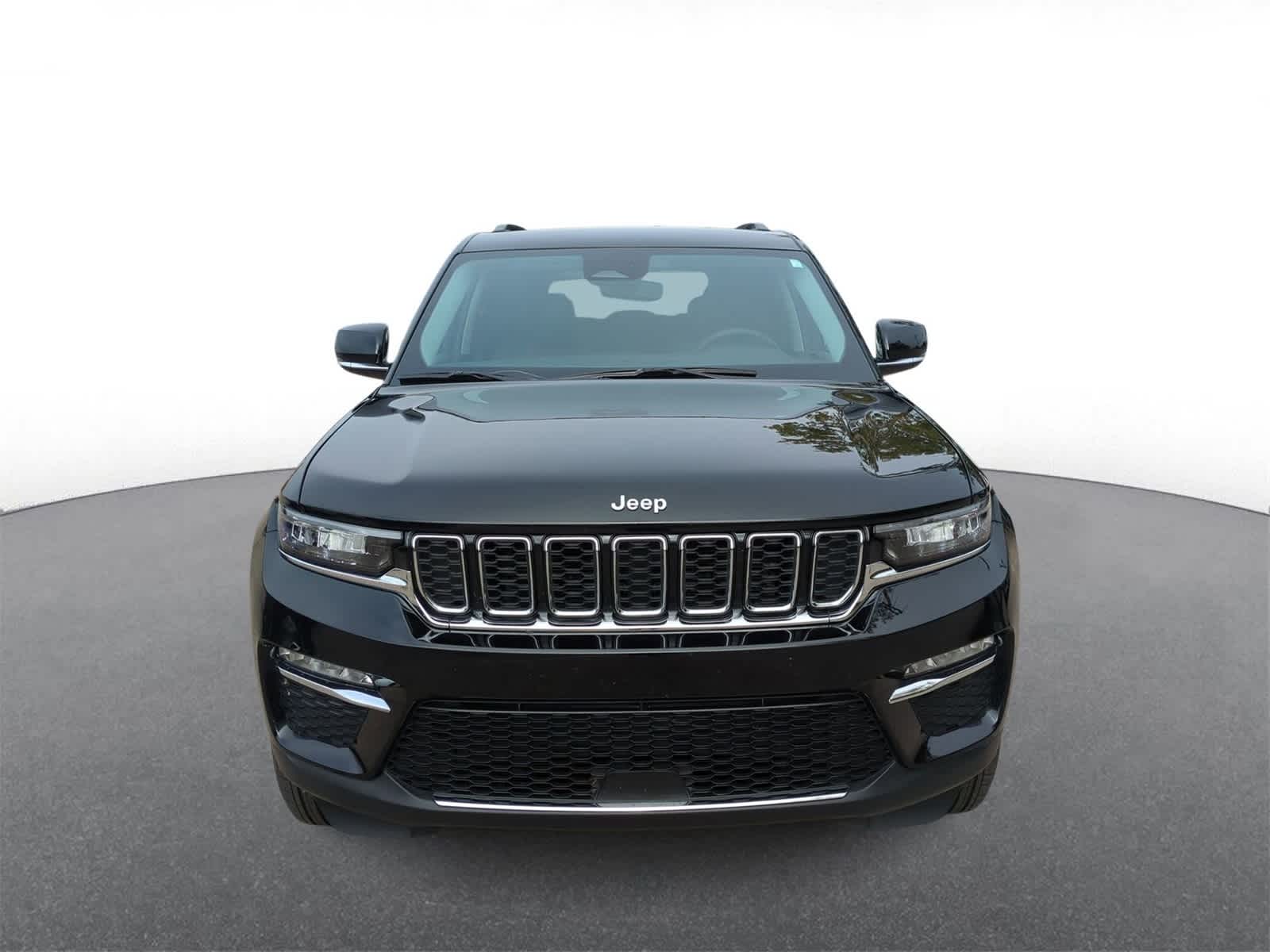 Thumbnail: 2023 Jeep Grand Cherokee - 3