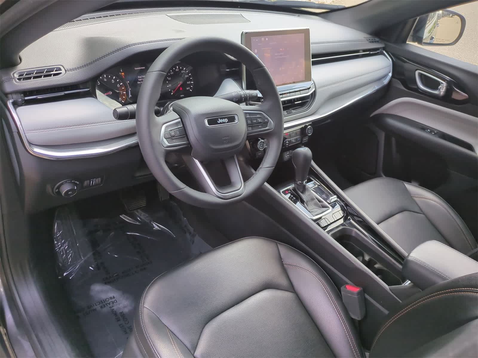 2024 Jeep Compass Limited 10