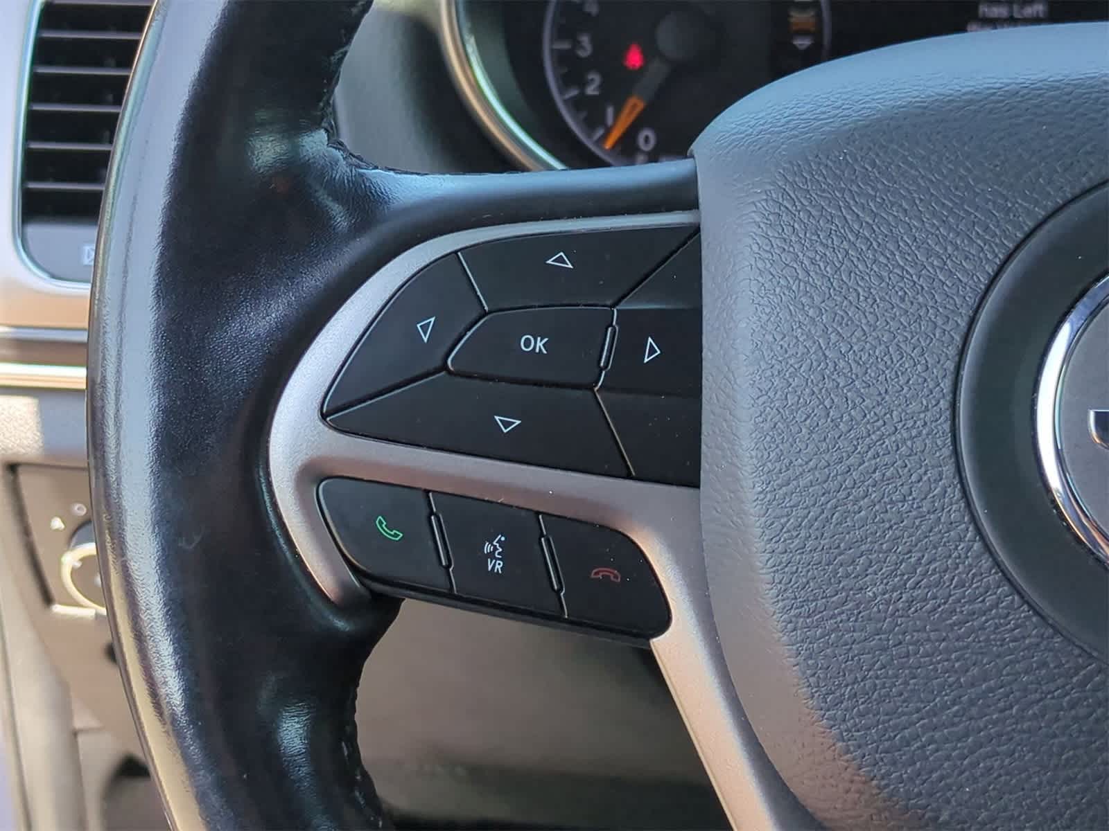 Thumbnail: 2020 Jeep Grand Cherokee - 22