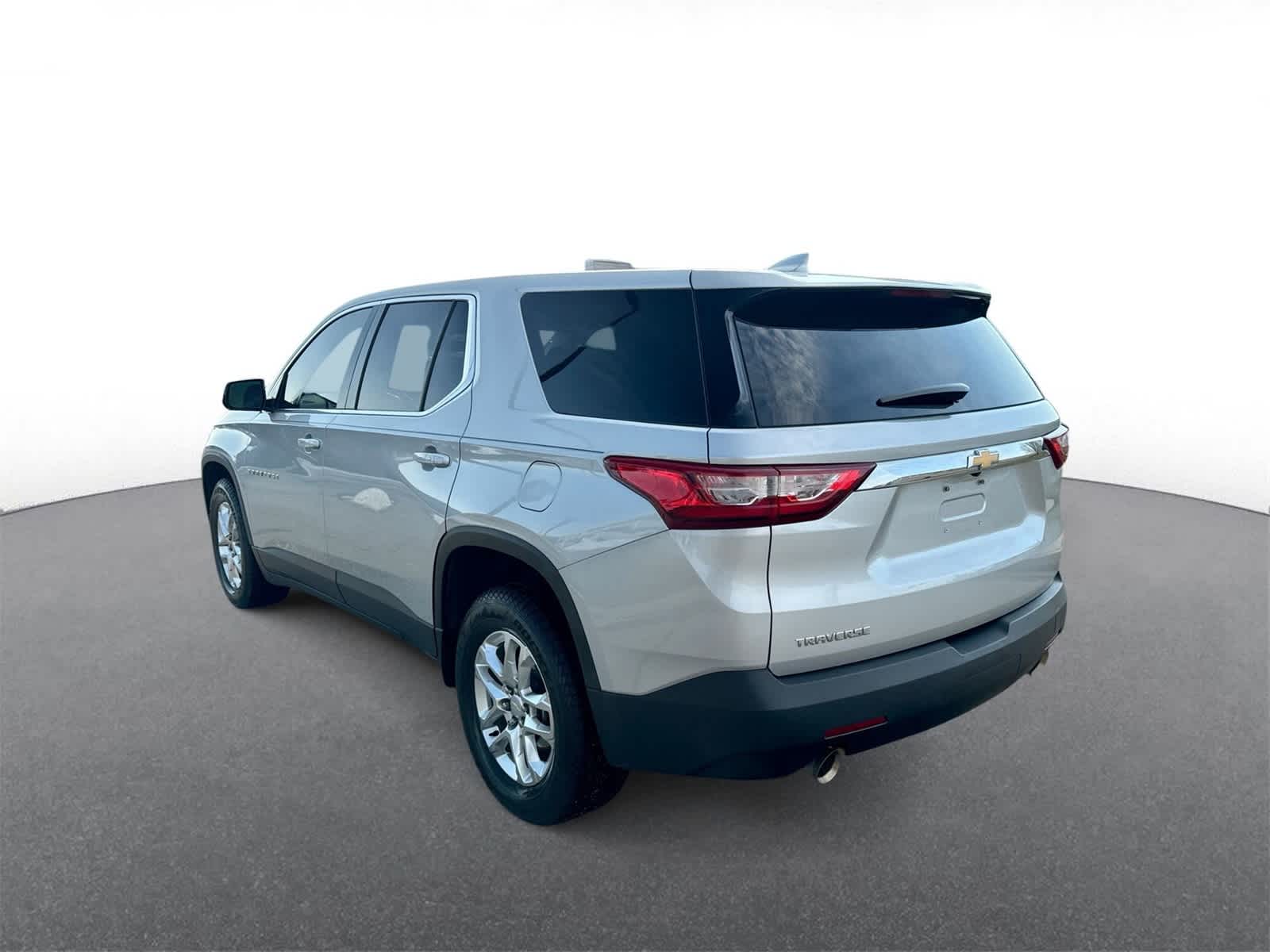 Thumbnail: 2019 Chevrolet Traverse - 6