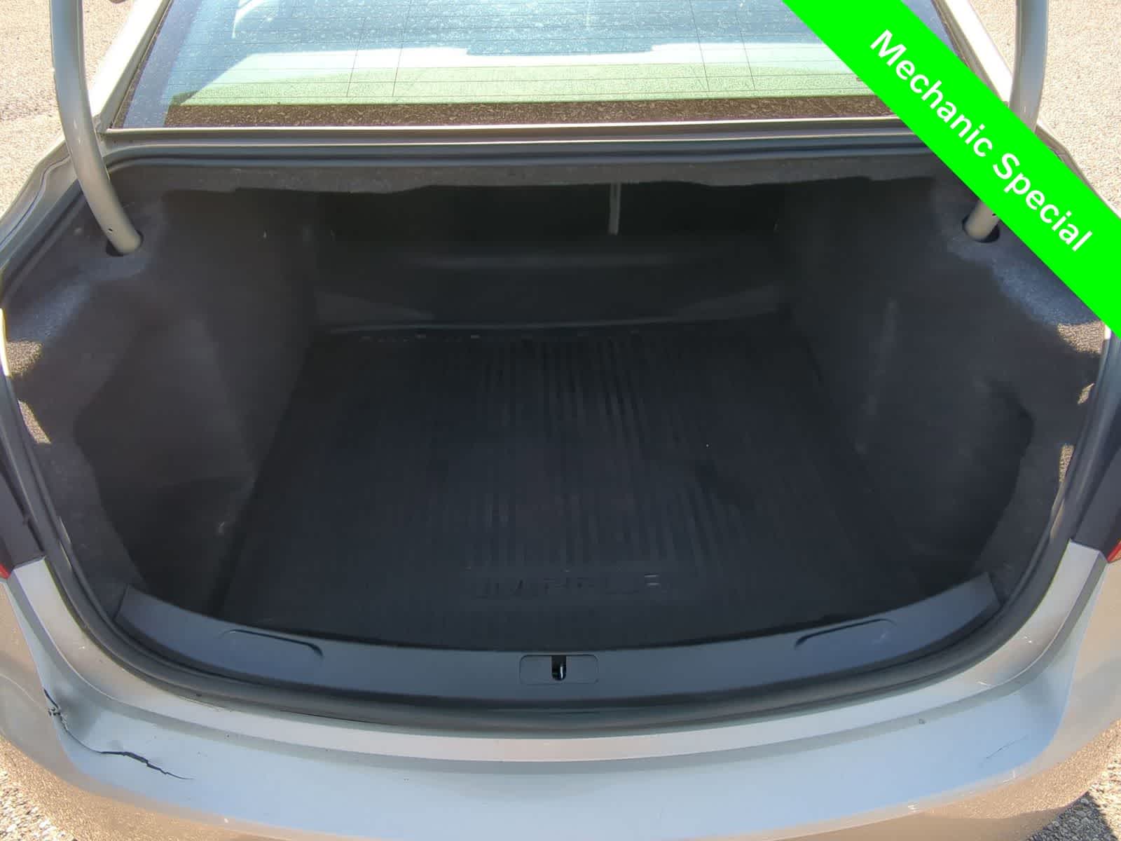 Thumbnail: 2014 Chevrolet Impala - 31