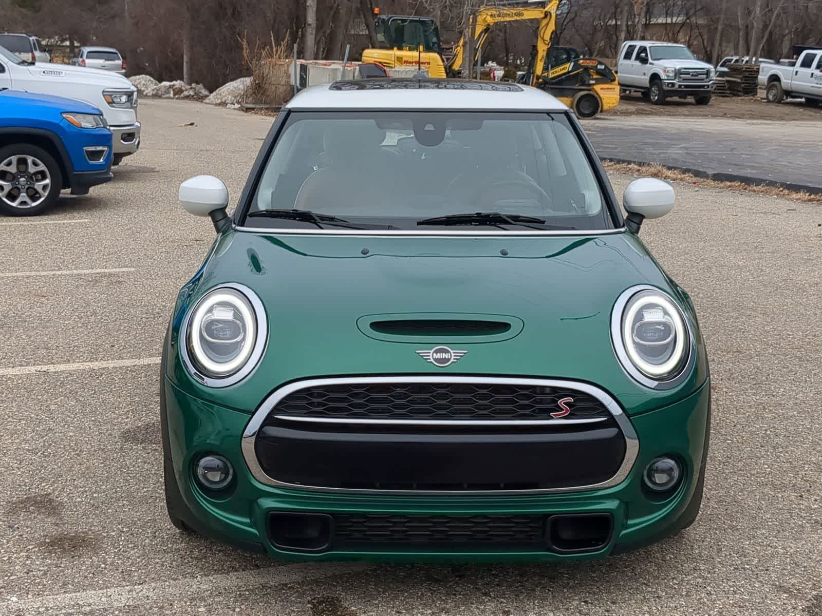 Thumbnail: 2021 MINI Cooper Hardtop - 17