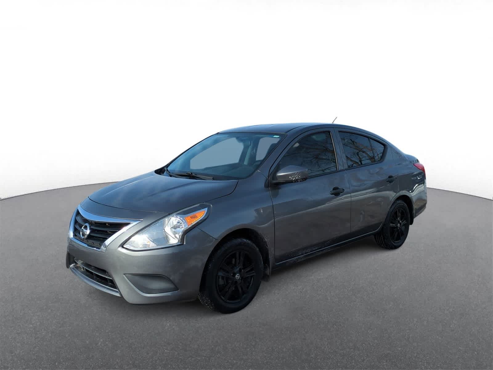 Thumbnail: 2018 Nissan Versa - 4