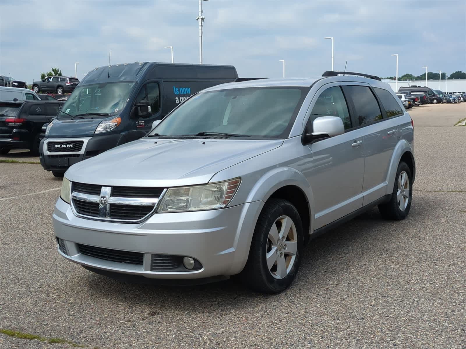 Thumbnail: 2010 Dodge Journey - 4