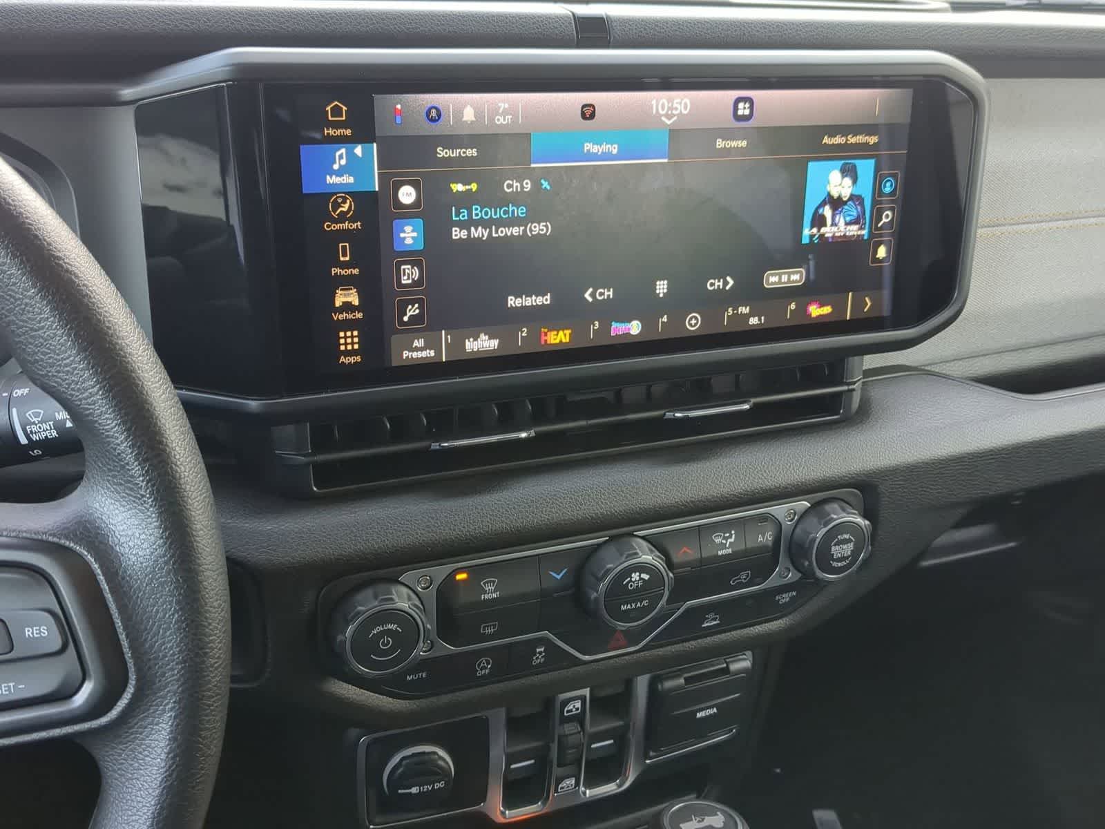 Thumbnail: 2026 Jeep Wrangler - 33