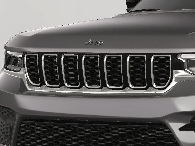 2025 Jeep Grand Cherokee Laredo 14