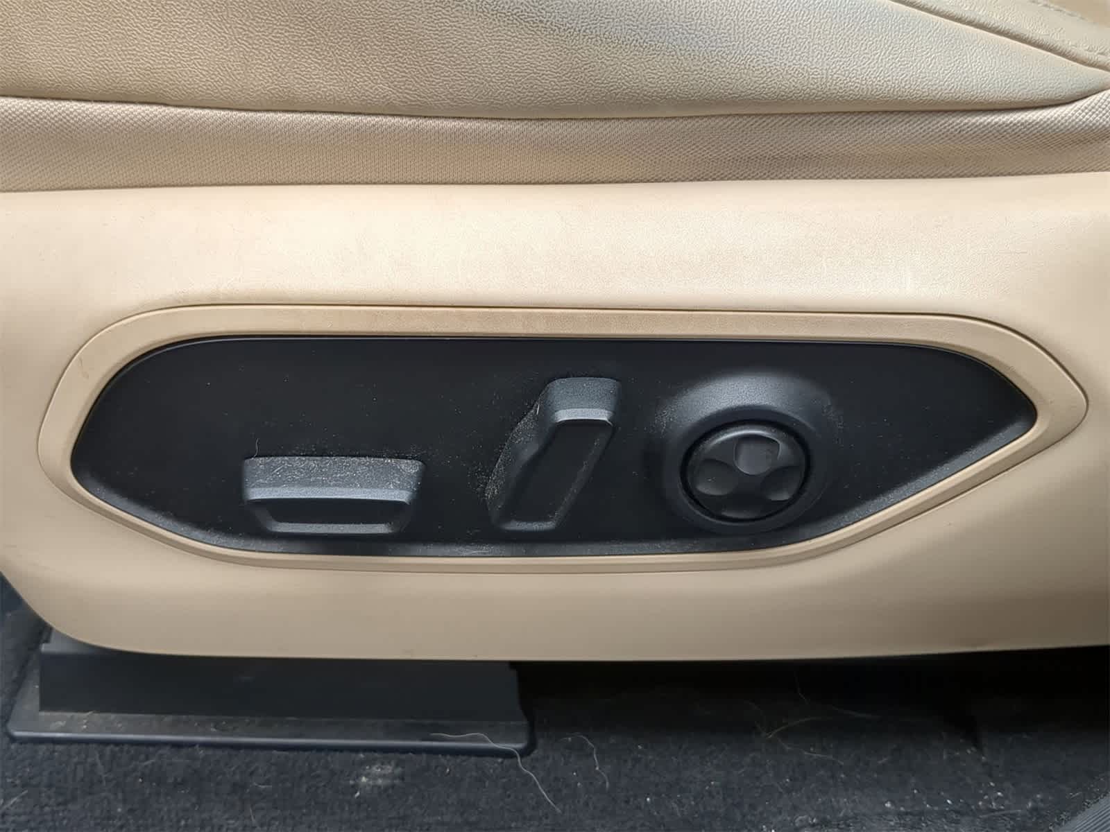 Thumbnail: 2022 Jeep Grand Cherokee L - 24