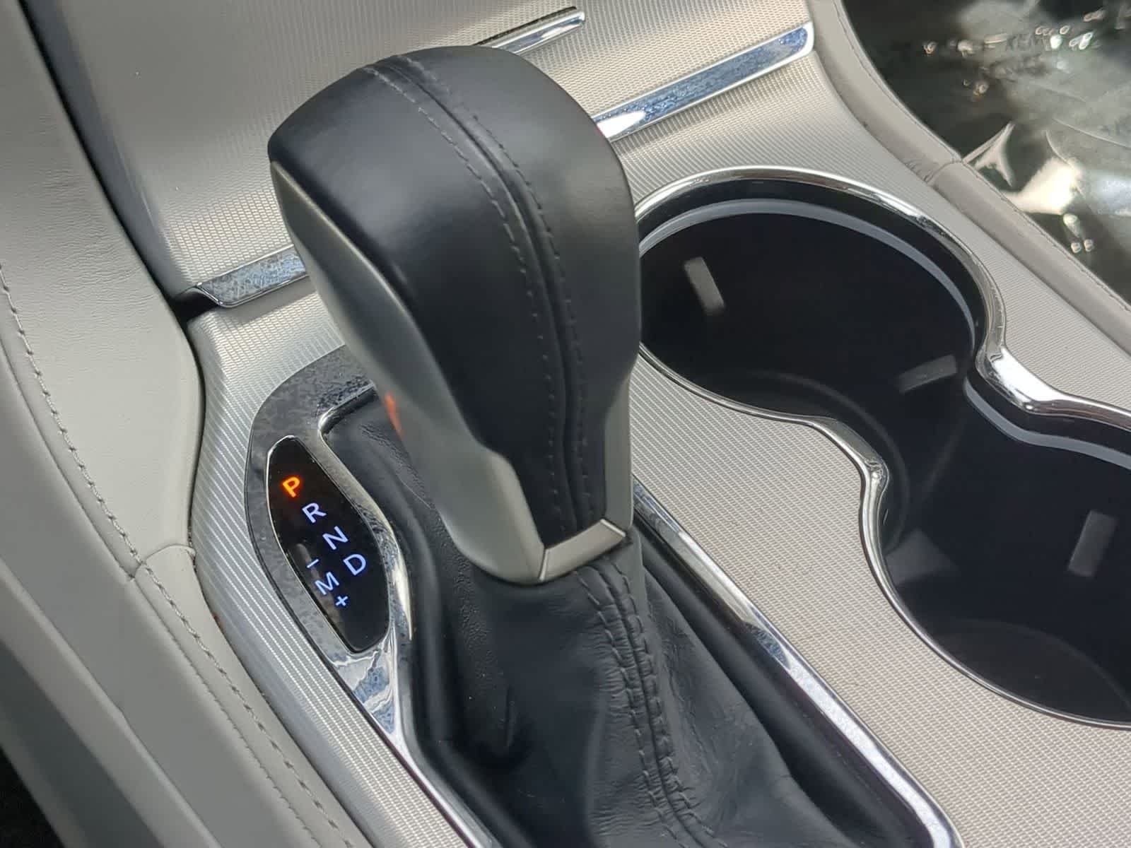 Thumbnail: 2019 Jeep Grand Cherokee - 29