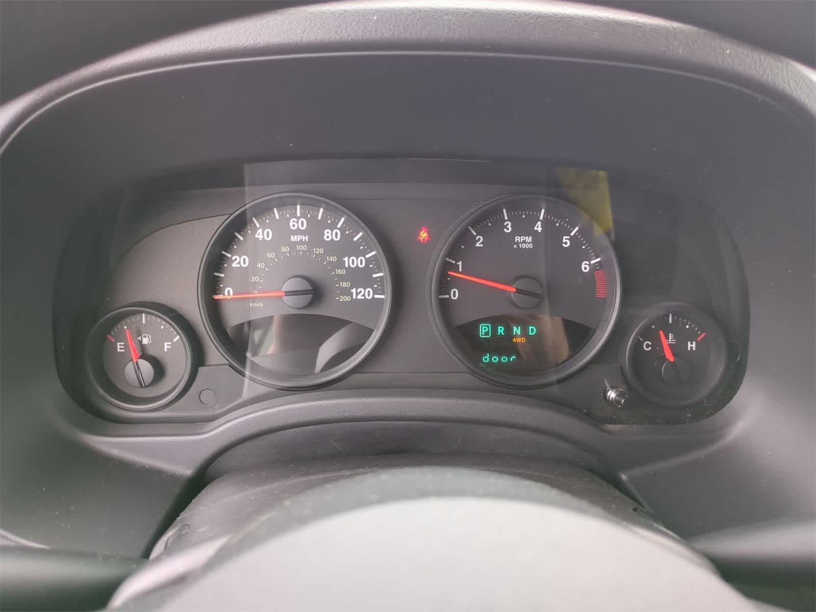 Thumbnail: 2012 Jeep Patriot - 27