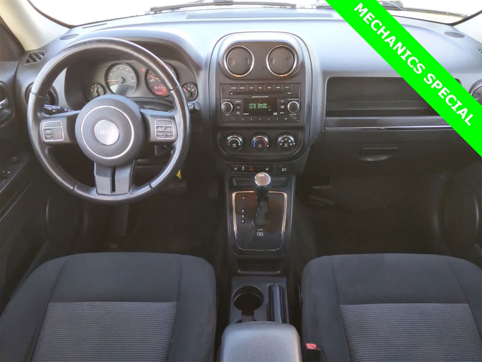 Thumbnail: 2015 Jeep Patriot - 15