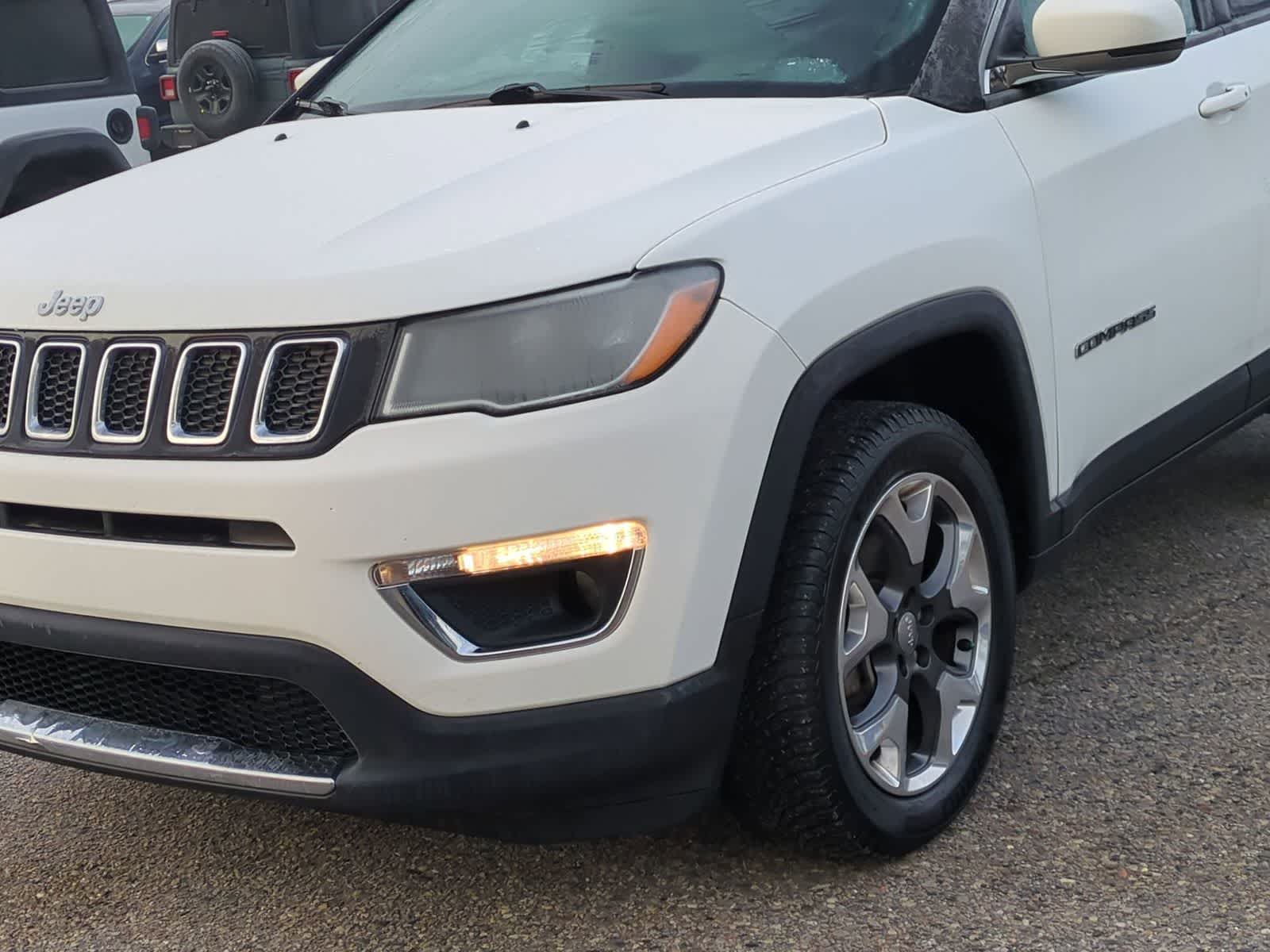 Thumbnail: 2018 Jeep Compass - 11