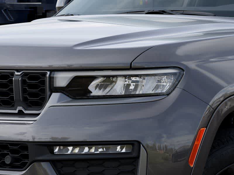 Thumbnail: 2026 Jeep Grand Cherokee - 10