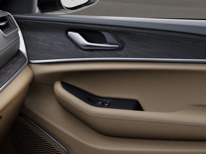 Thumbnail: 2026 Jeep Grand Cherokee - 25