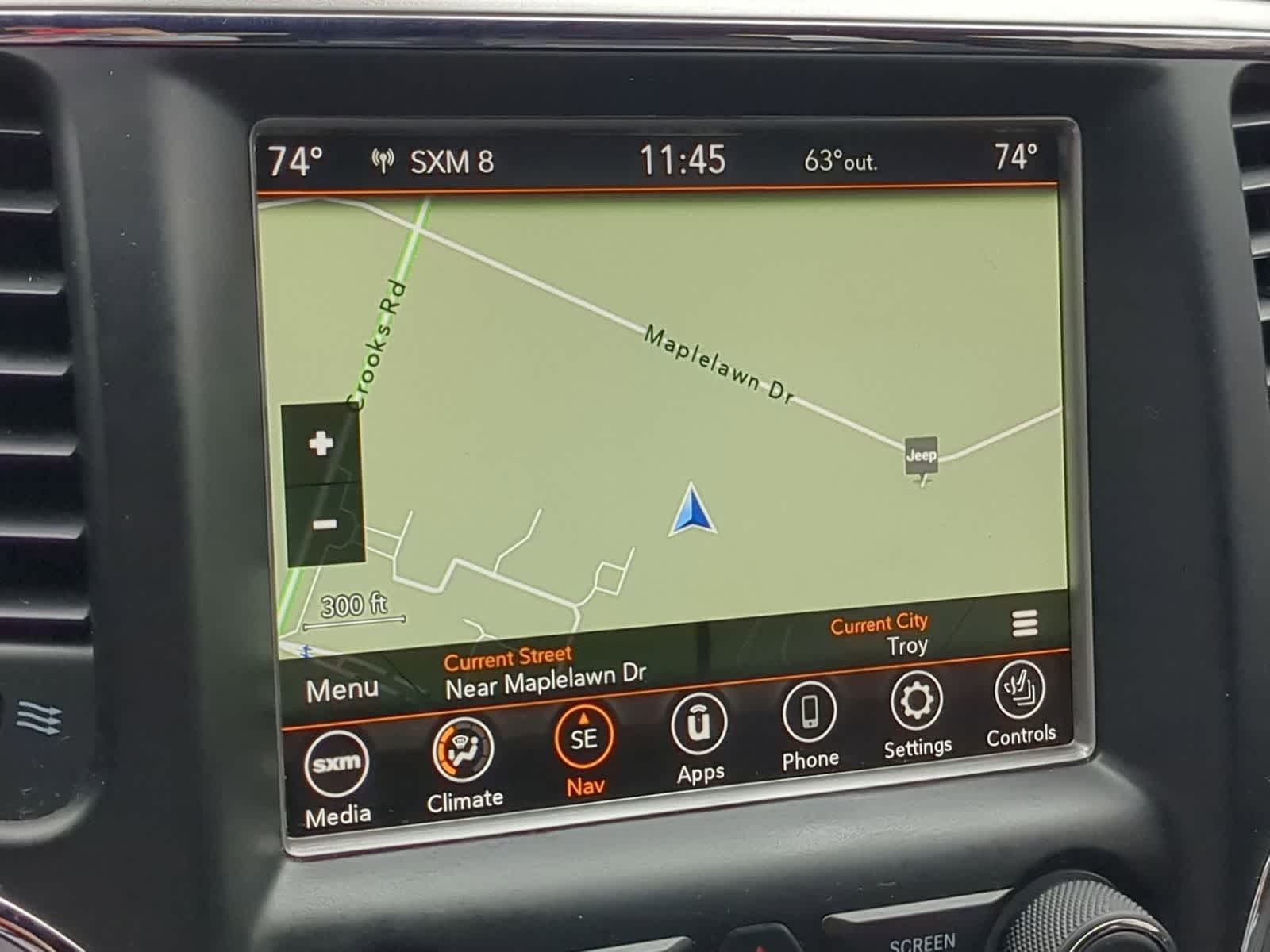 Thumbnail: 2018 Jeep Grand Cherokee - 27