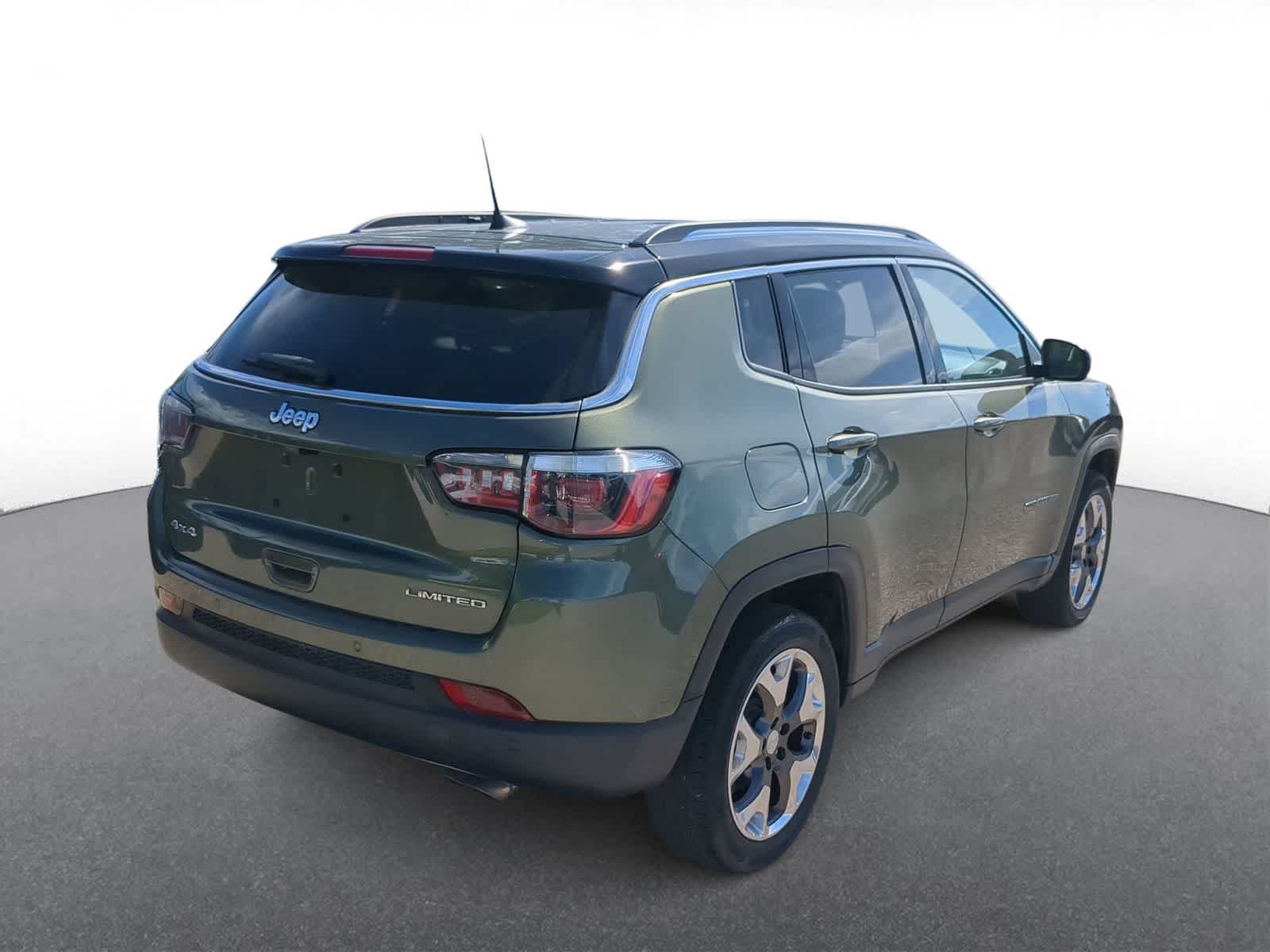 Thumbnail: 2020 Jeep Compass - 8