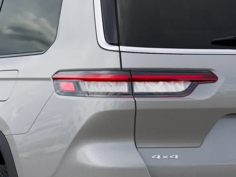 Thumbnail: 2026 Jeep Grand Cherokee L - 9