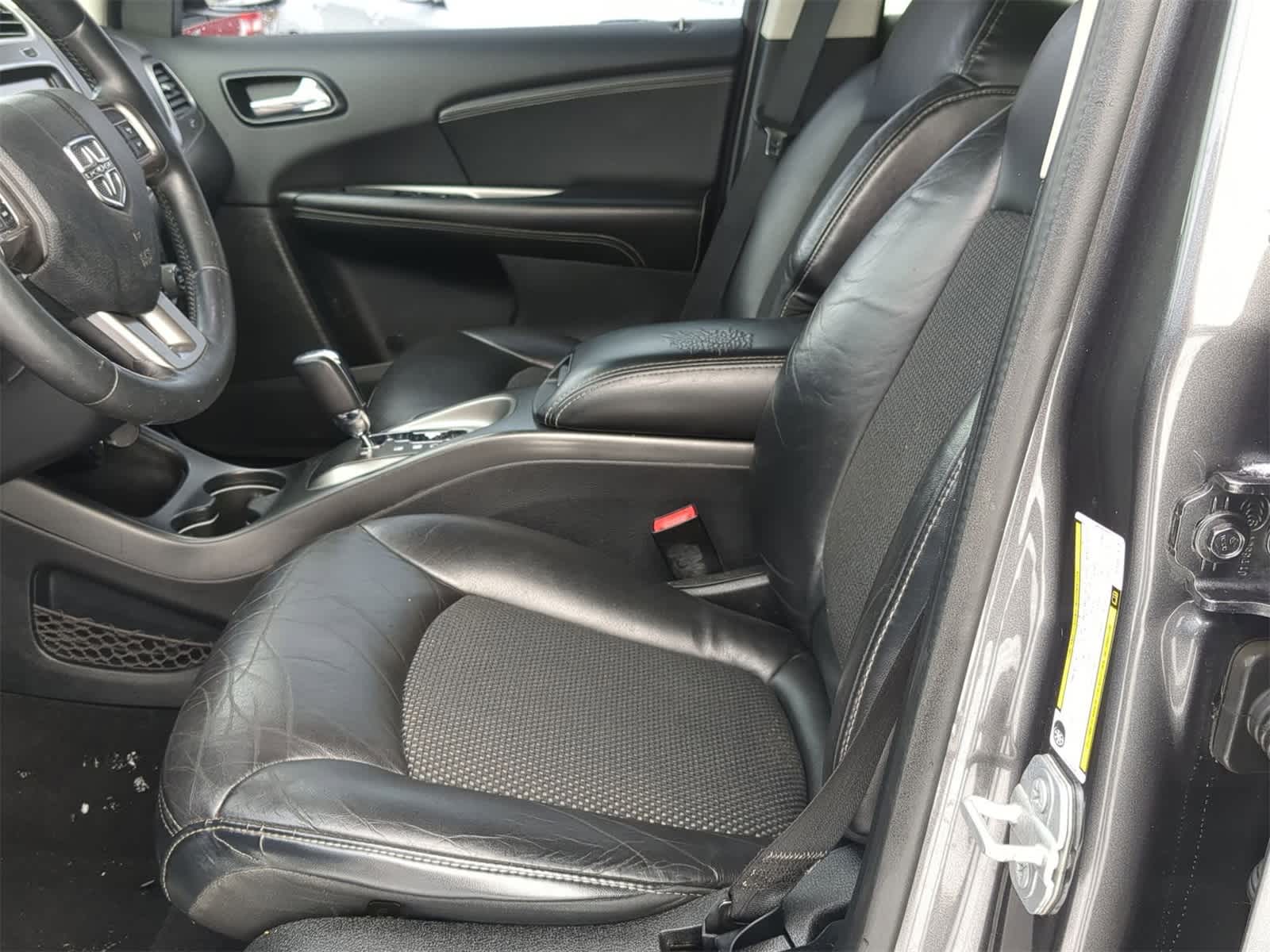 Thumbnail: 2015 Dodge Journey - 23