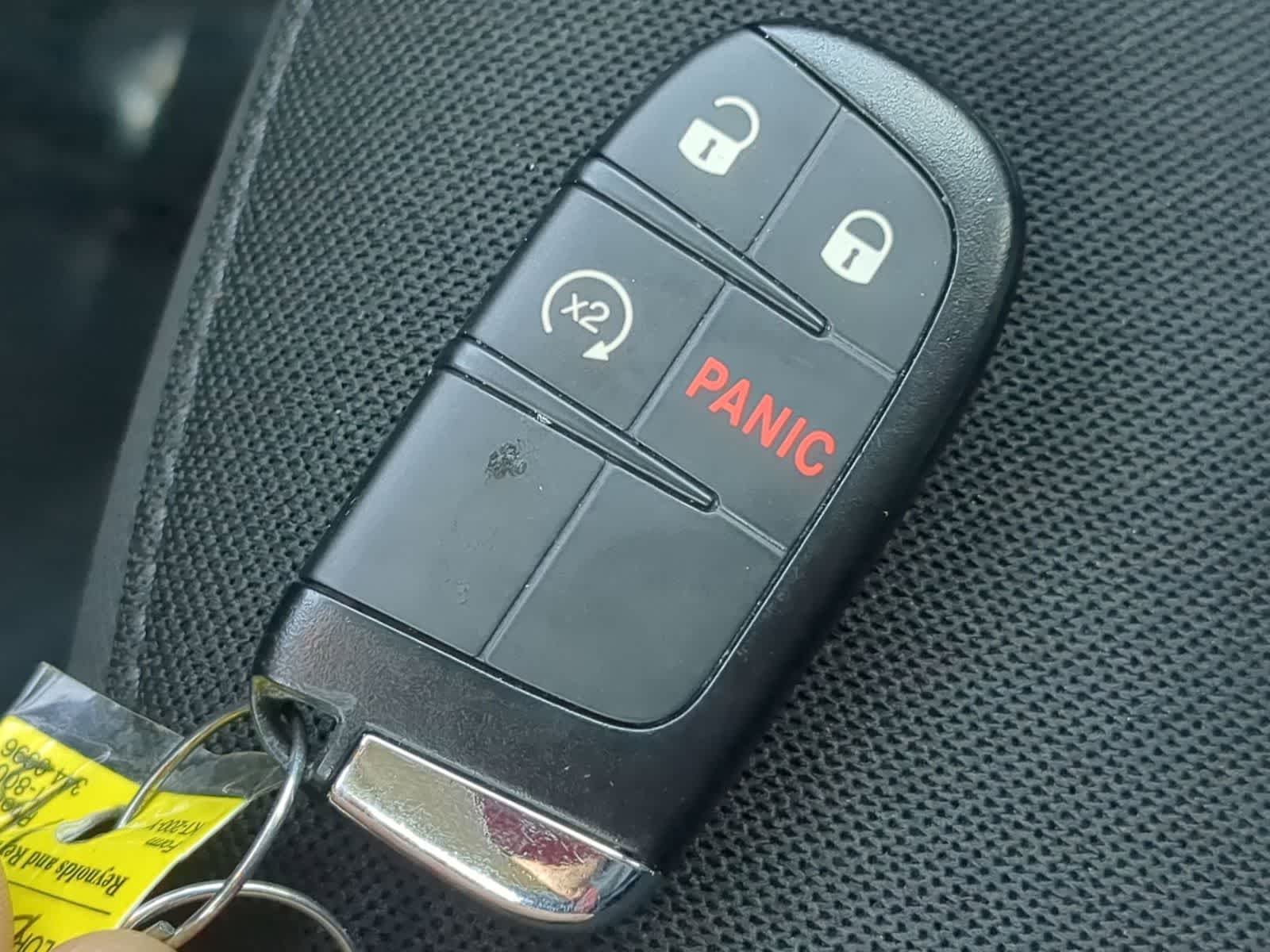 Thumbnail: 2023 Jeep Renegade - 34