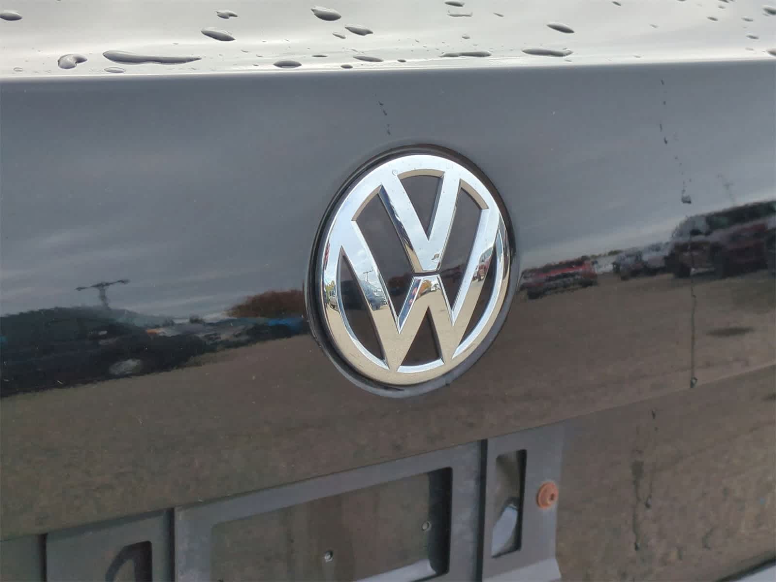 Thumbnail: 2017 Volkswagen Jetta - 12