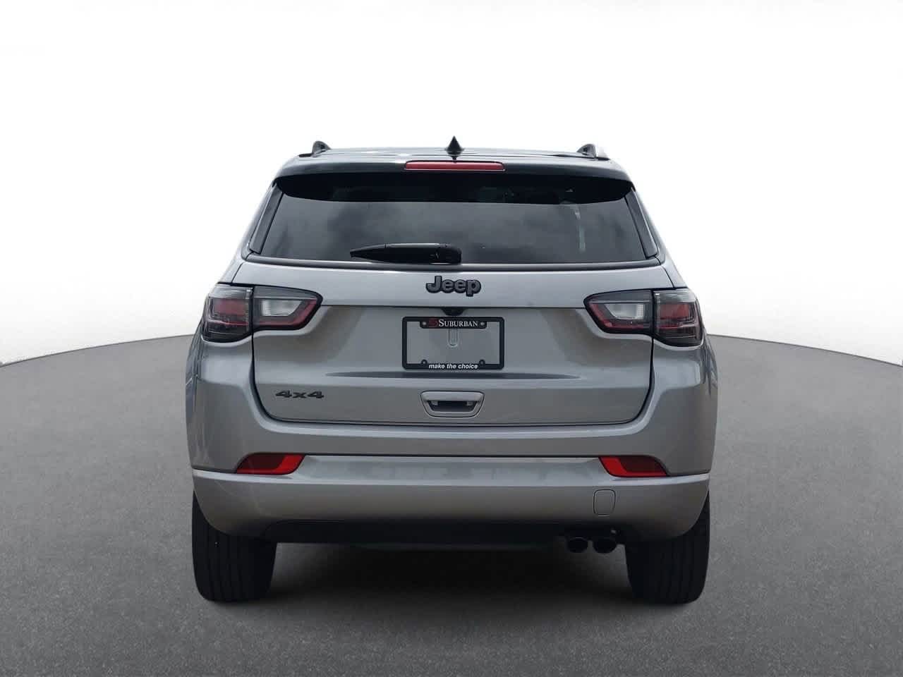 Thumbnail: 2022 Jeep Compass - 7