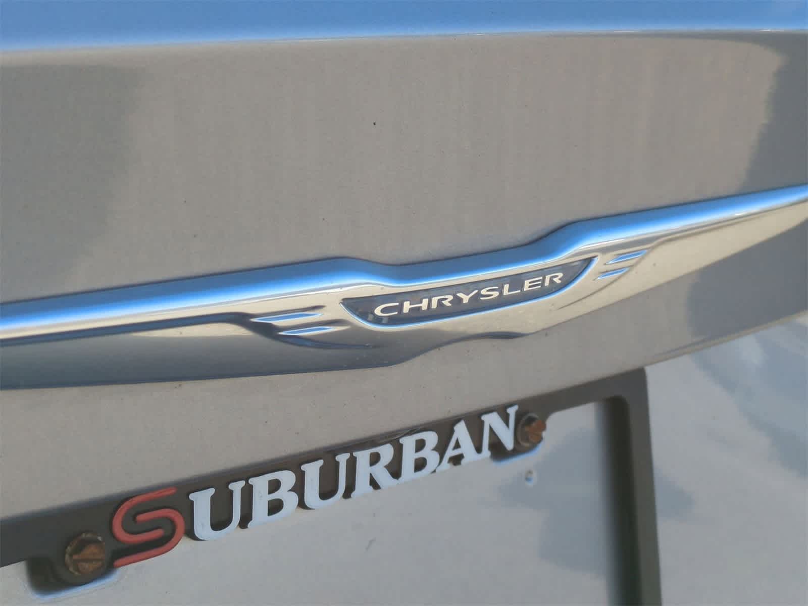 Thumbnail: 2015 Chrysler 200 - 12