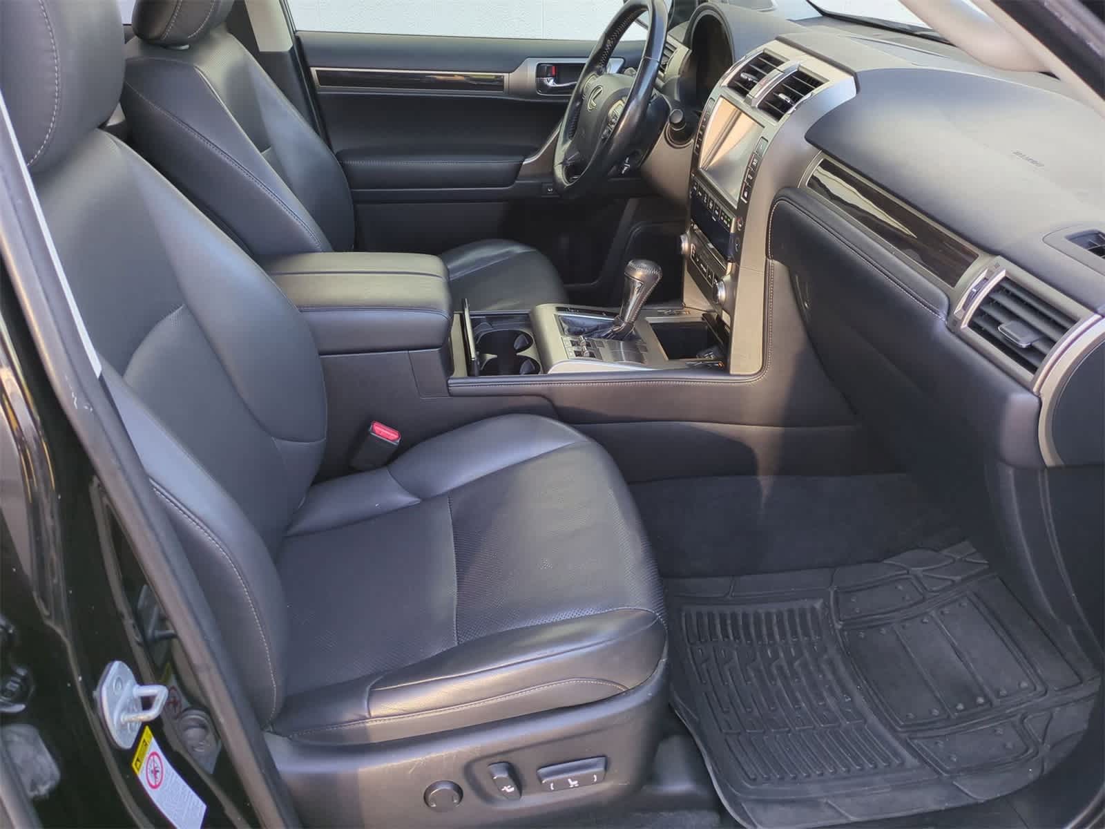 Thumbnail: 2015 Lexus GX - 22