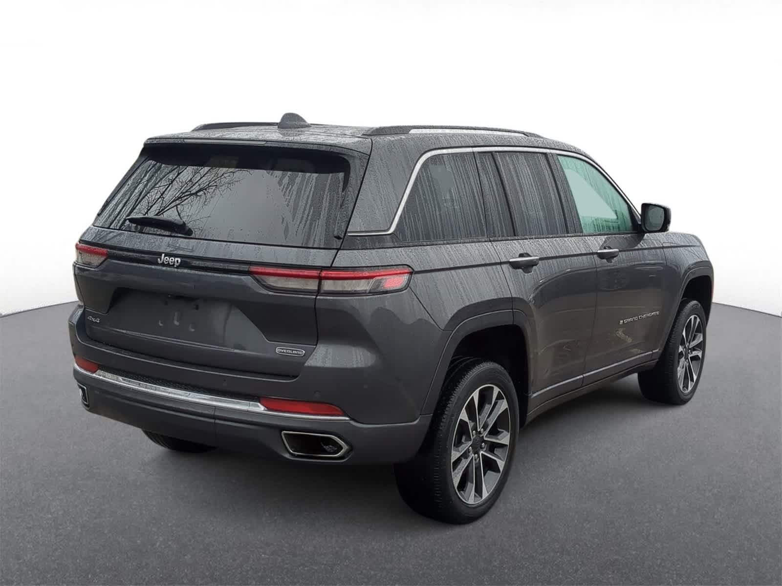 Thumbnail: 2023 Jeep Grand Cherokee - 8