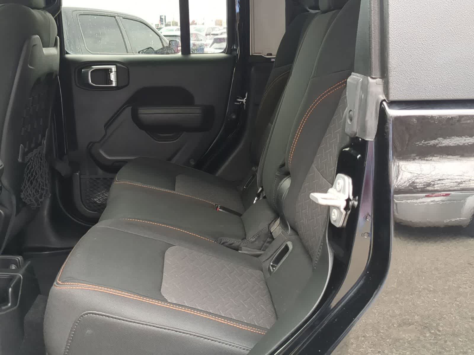 Thumbnail: 2022 Jeep Gladiator - 19