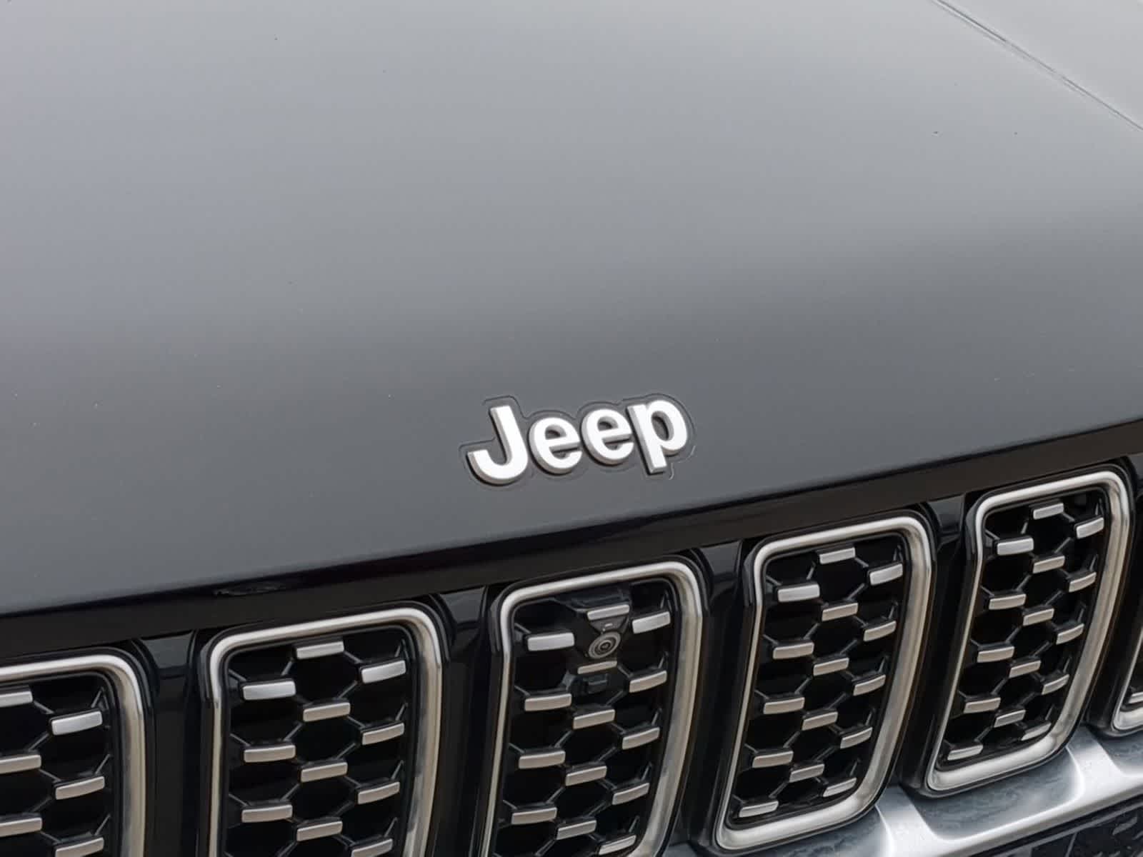 Thumbnail: 2024 Jeep Grand Cherokee - 12