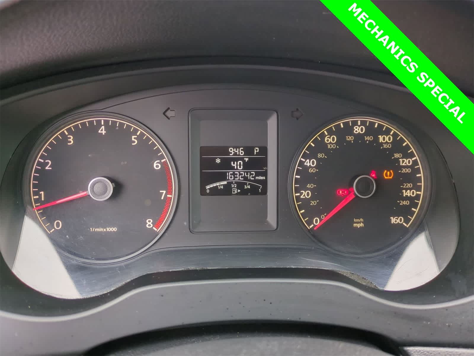 Thumbnail: 2011 Volkswagen Jetta - 30