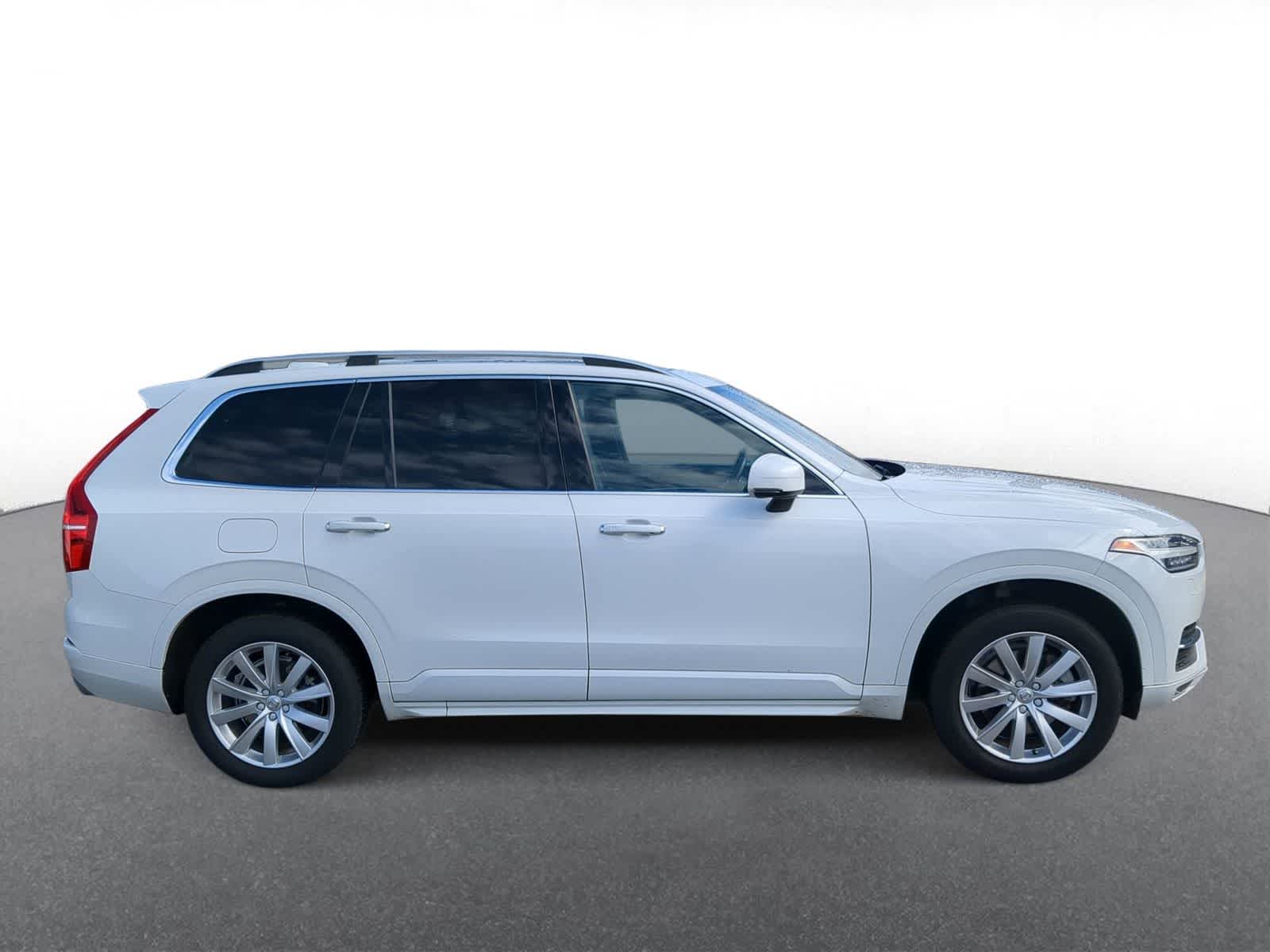 Thumbnail: 2018 Volvo XC90 - 9