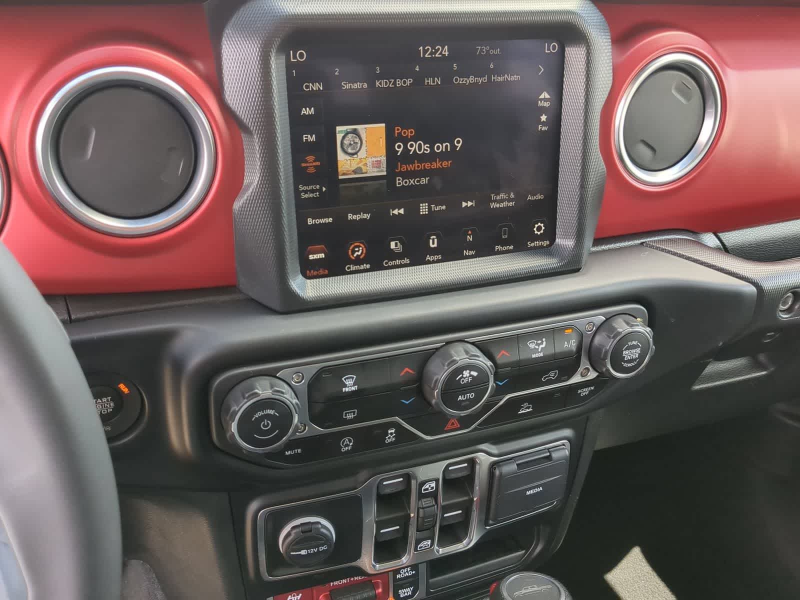 Thumbnail: 2023 Jeep Gladiator - 27