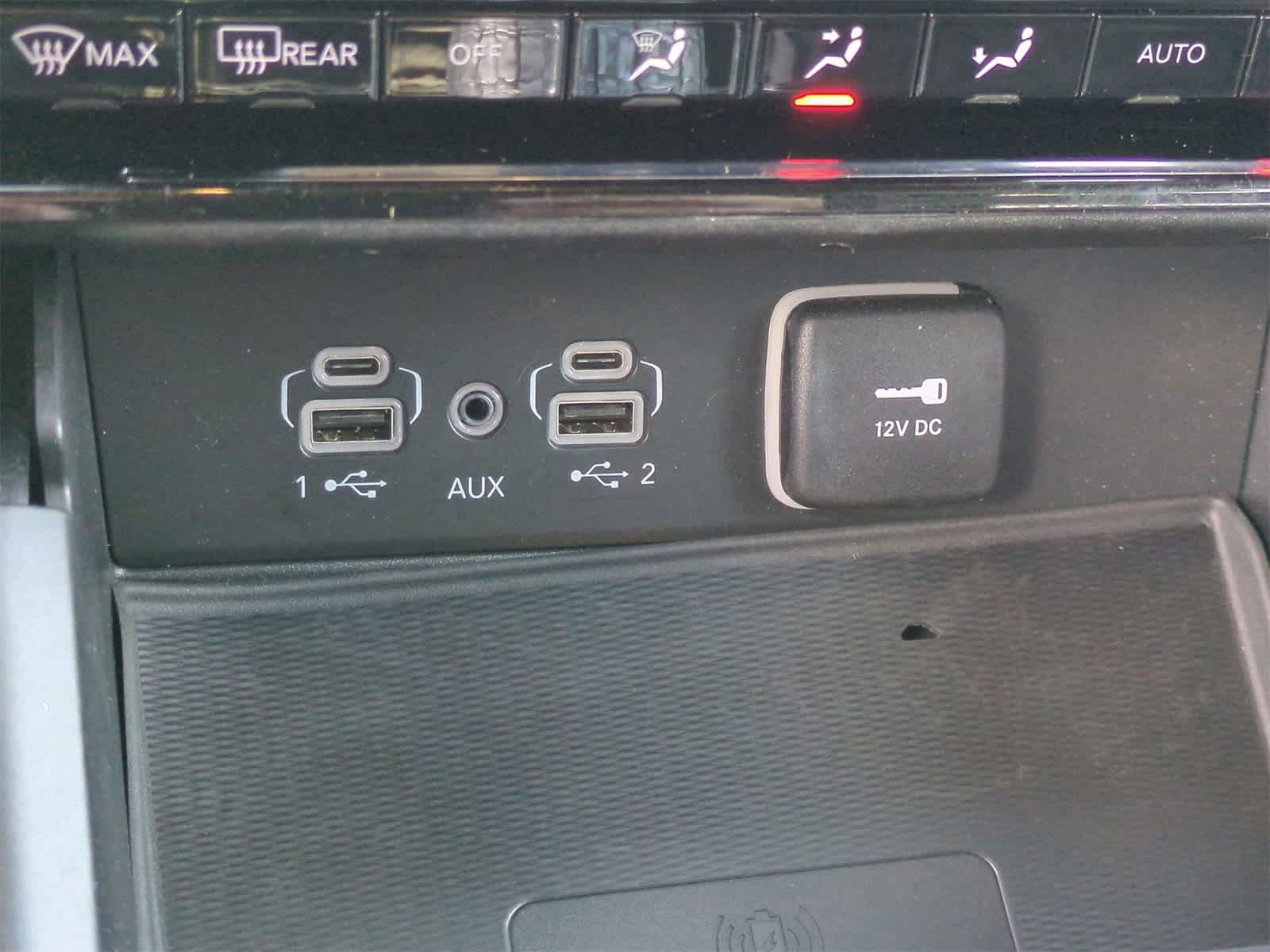 Thumbnail: 2023 Jeep Grand Cherokee L - 31