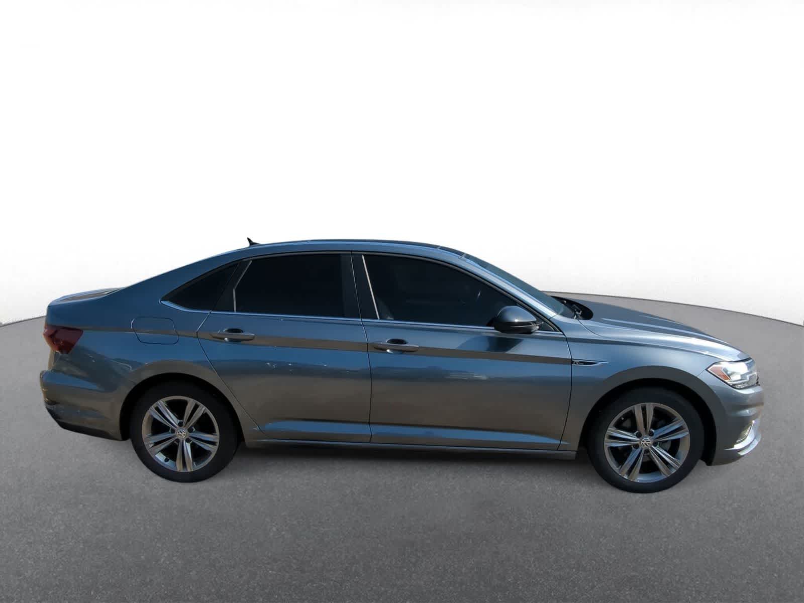 Thumbnail: 2021 Volkswagen Jetta - 9