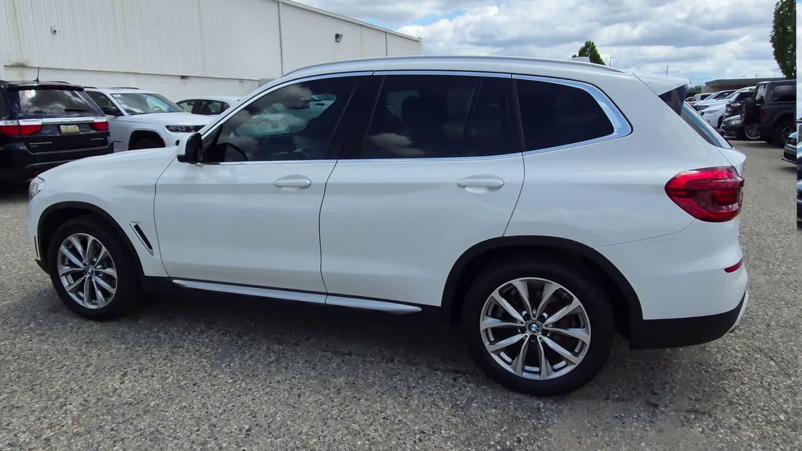 Thumbnail: 2019 BMW X3 - 6