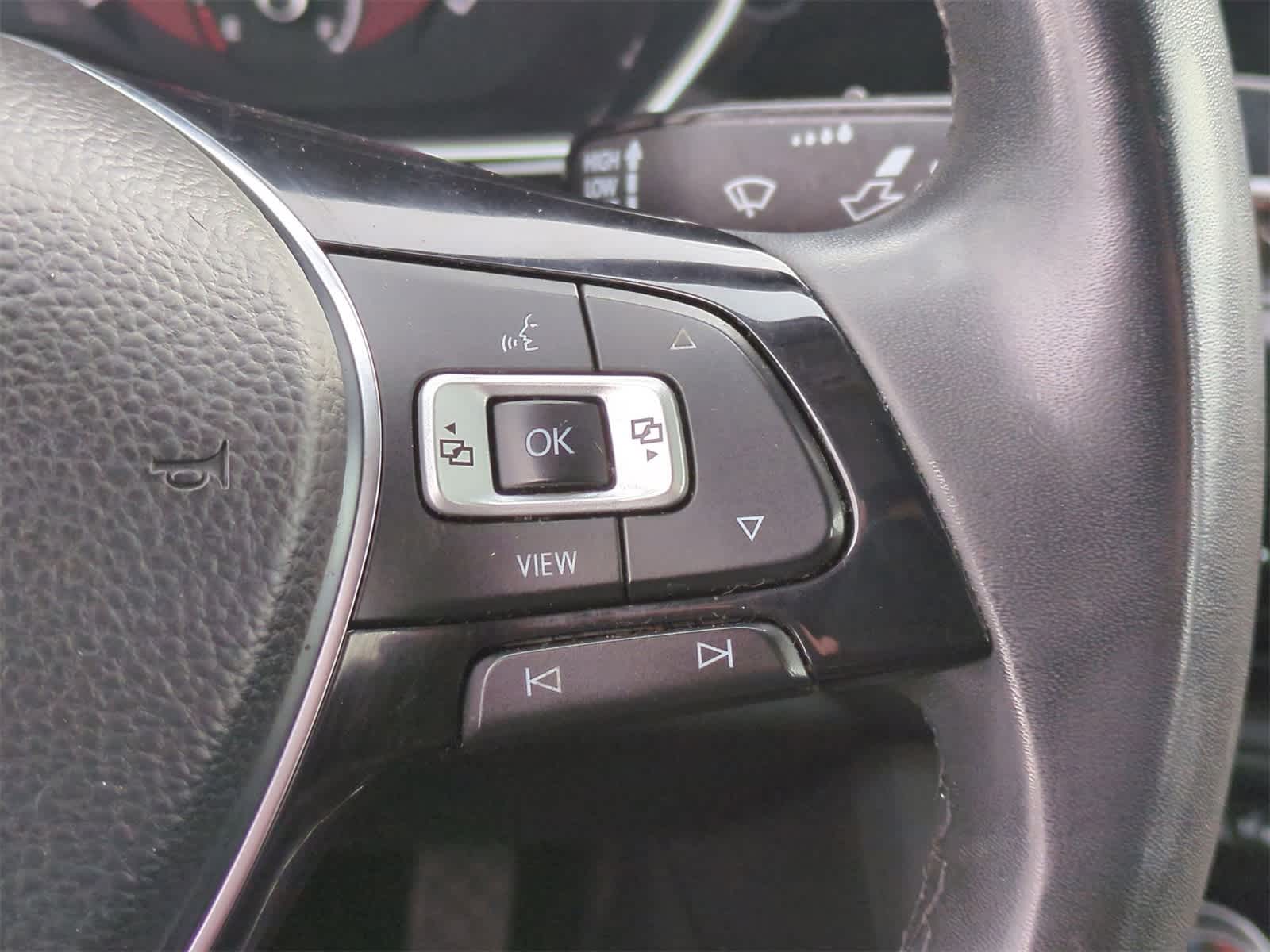 Thumbnail: 2020 Volkswagen Jetta - 25