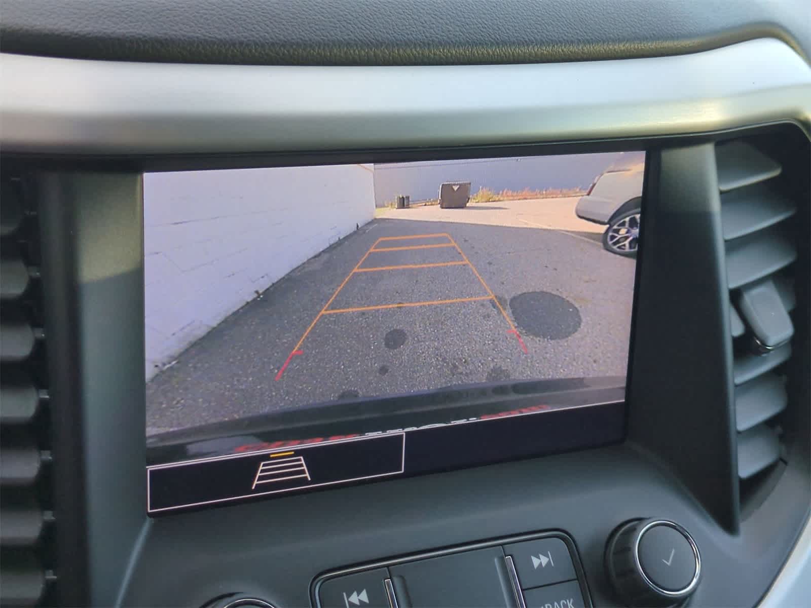 Thumbnail: 2023 GMC Acadia - 28