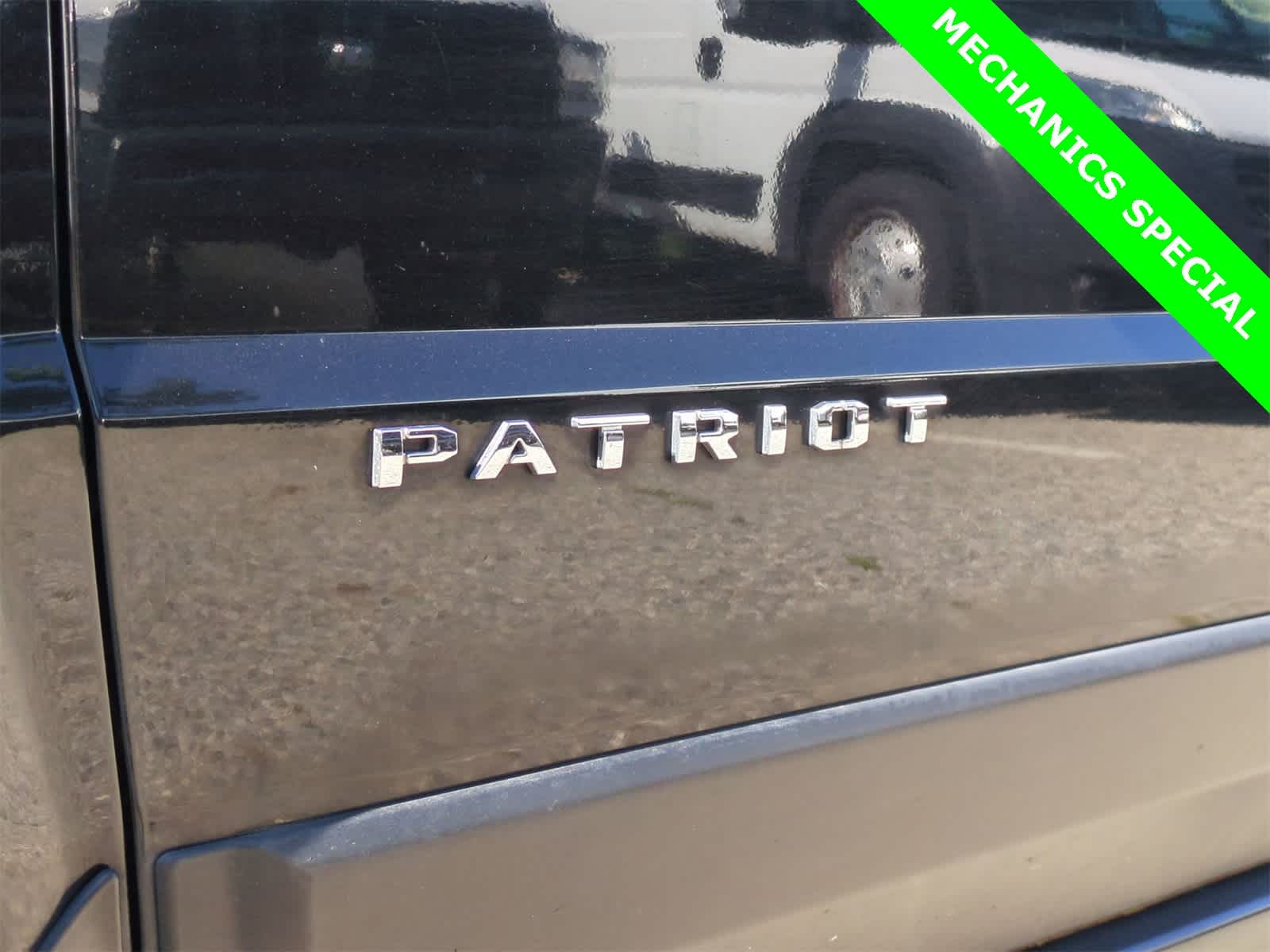 Thumbnail: 2012 Jeep Patriot - 12