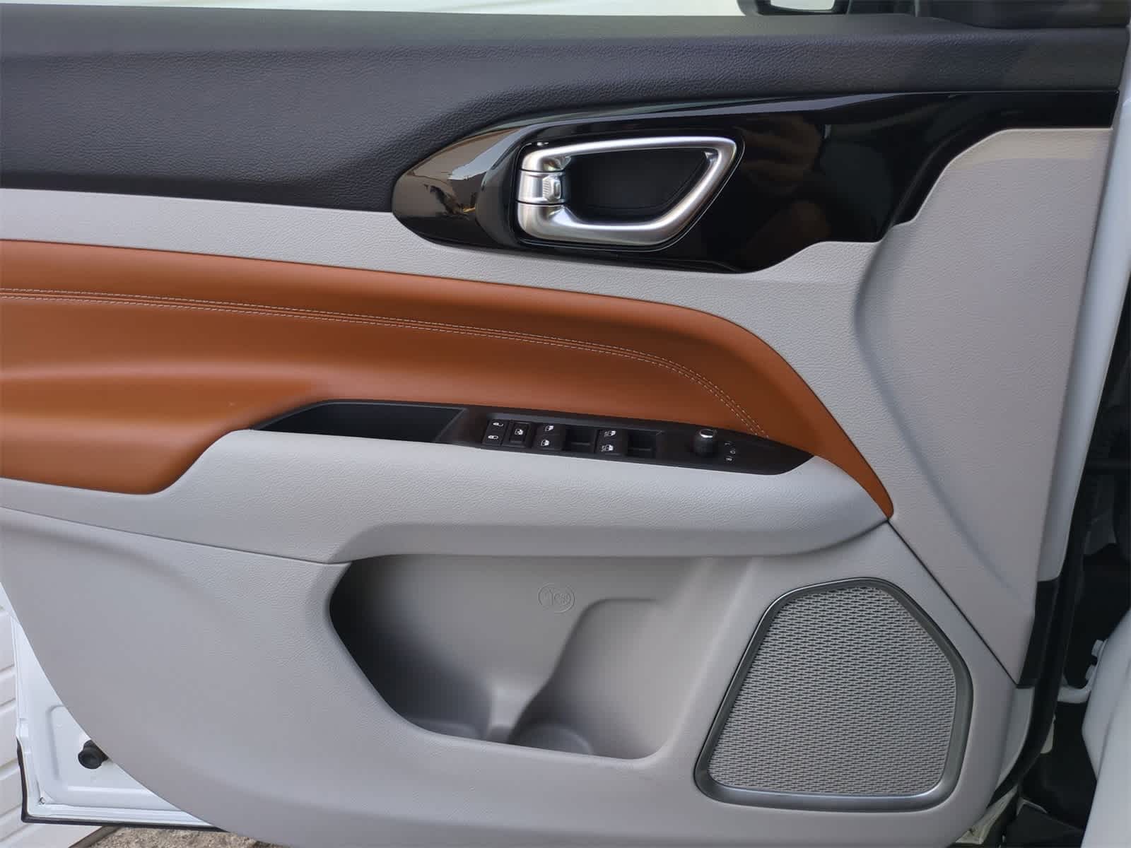 Thumbnail: 2022 Jeep Compass - 29