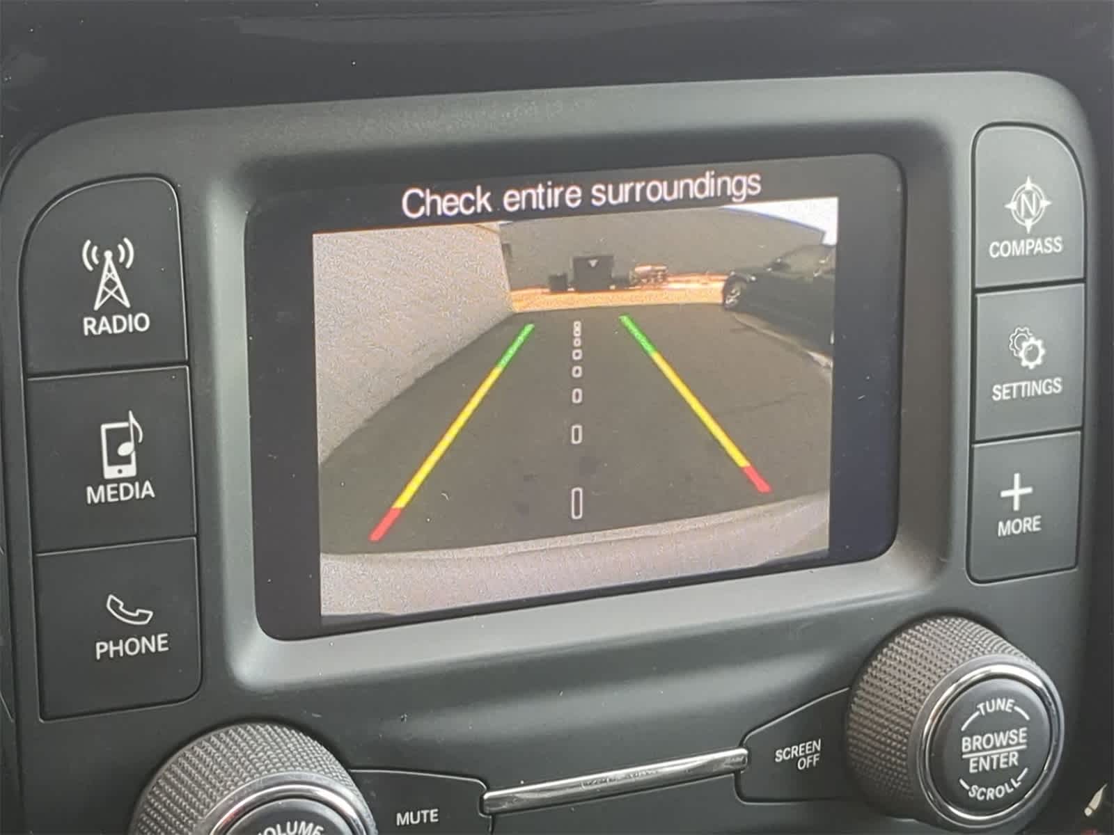 Thumbnail: 2018 Jeep Compass - 36